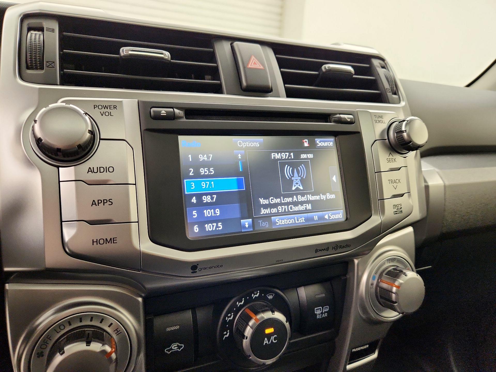 Thumbnail: 2019 Toyota 4Runner - 15