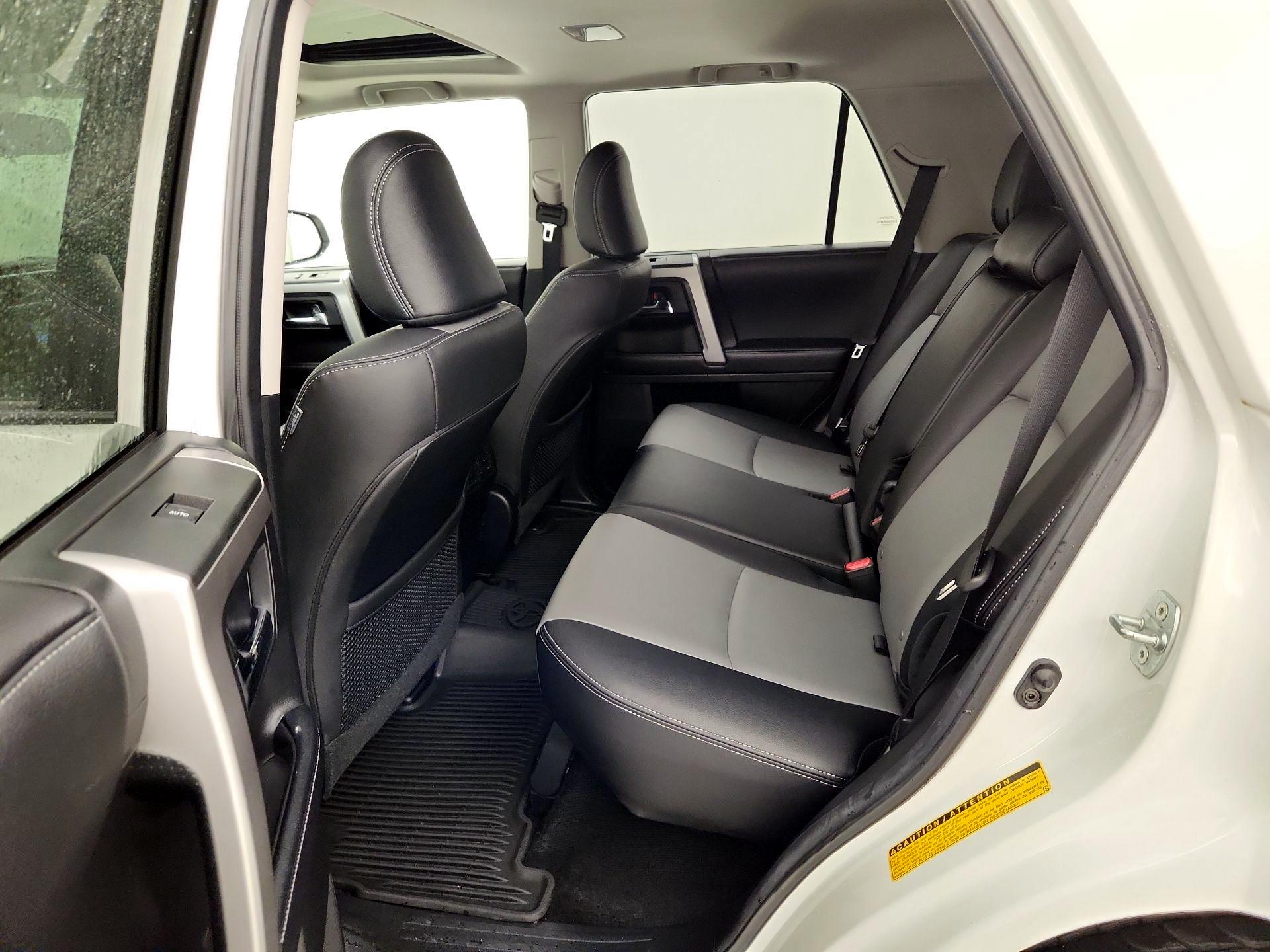 Thumbnail: 2019 Toyota 4Runner - 20