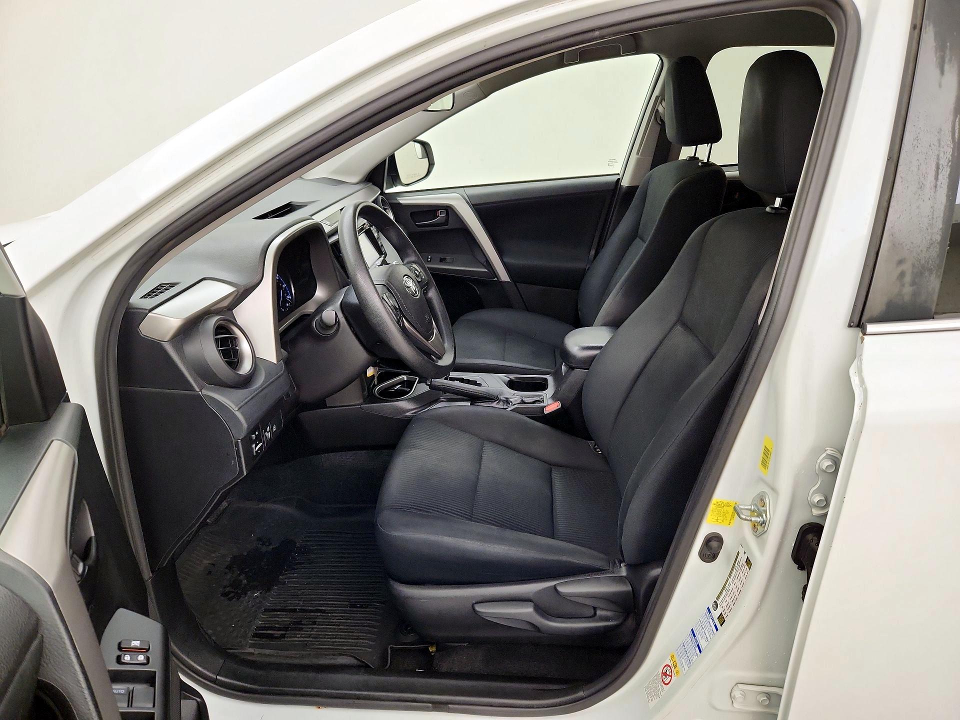 Thumbnail: 2017 Toyota RAV4 - 11