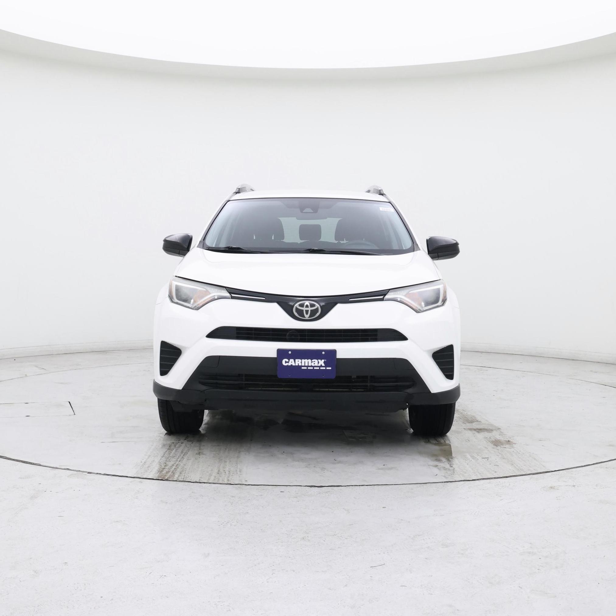 Thumbnail: 2017 Toyota RAV4 - 5