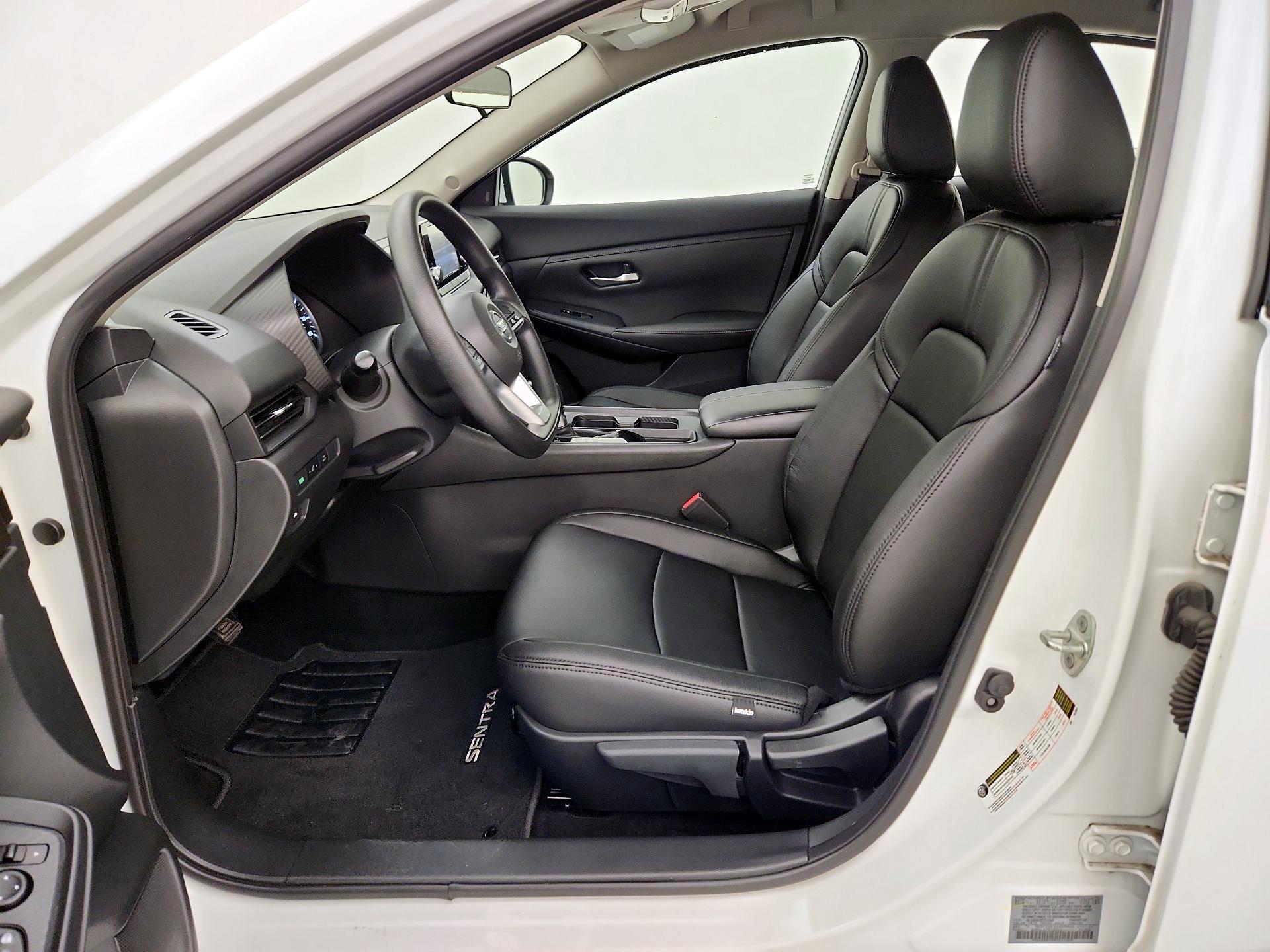 Thumbnail: 2022 Nissan Sentra - 11