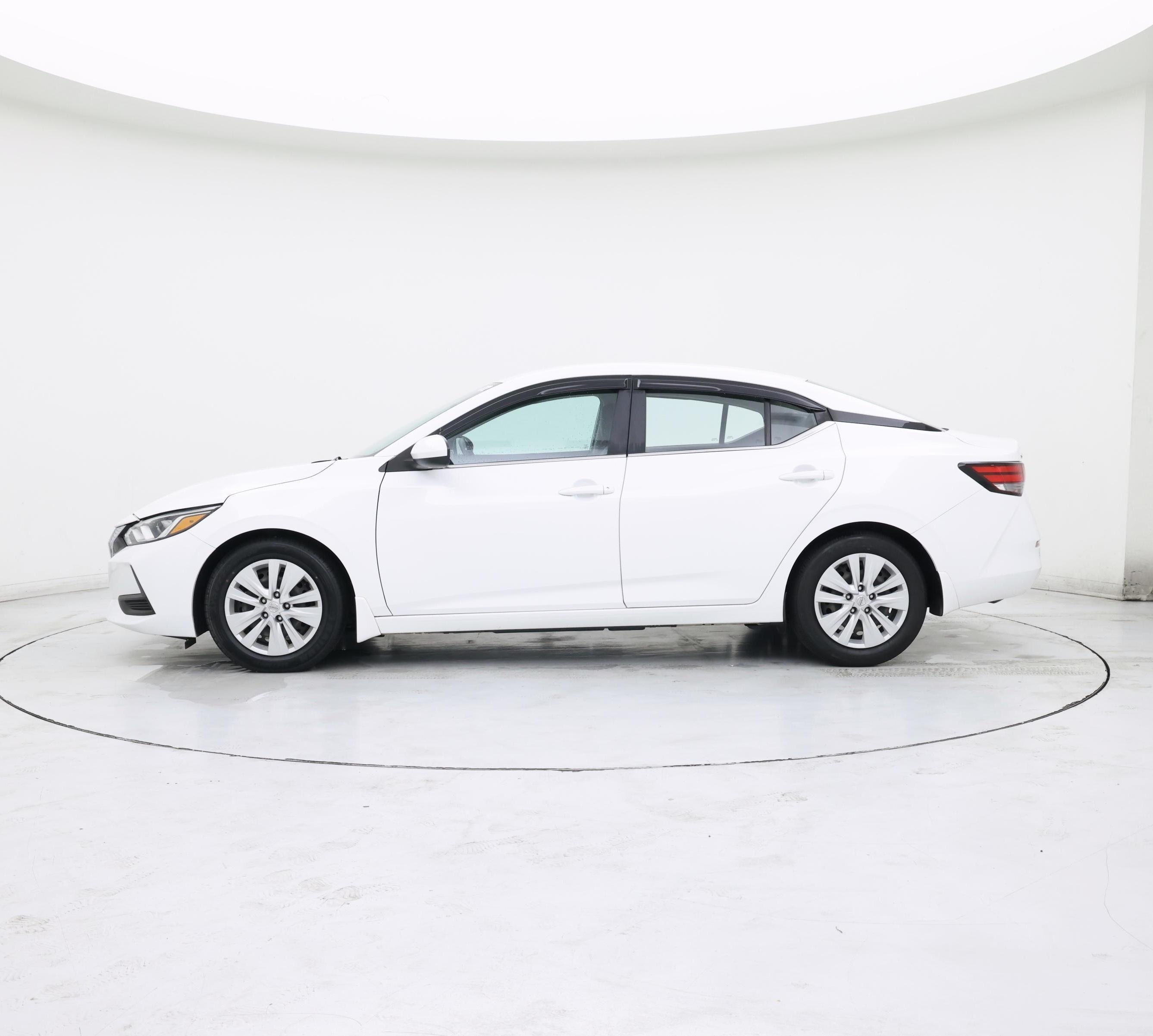 Thumbnail: 2022 Nissan Sentra - 3