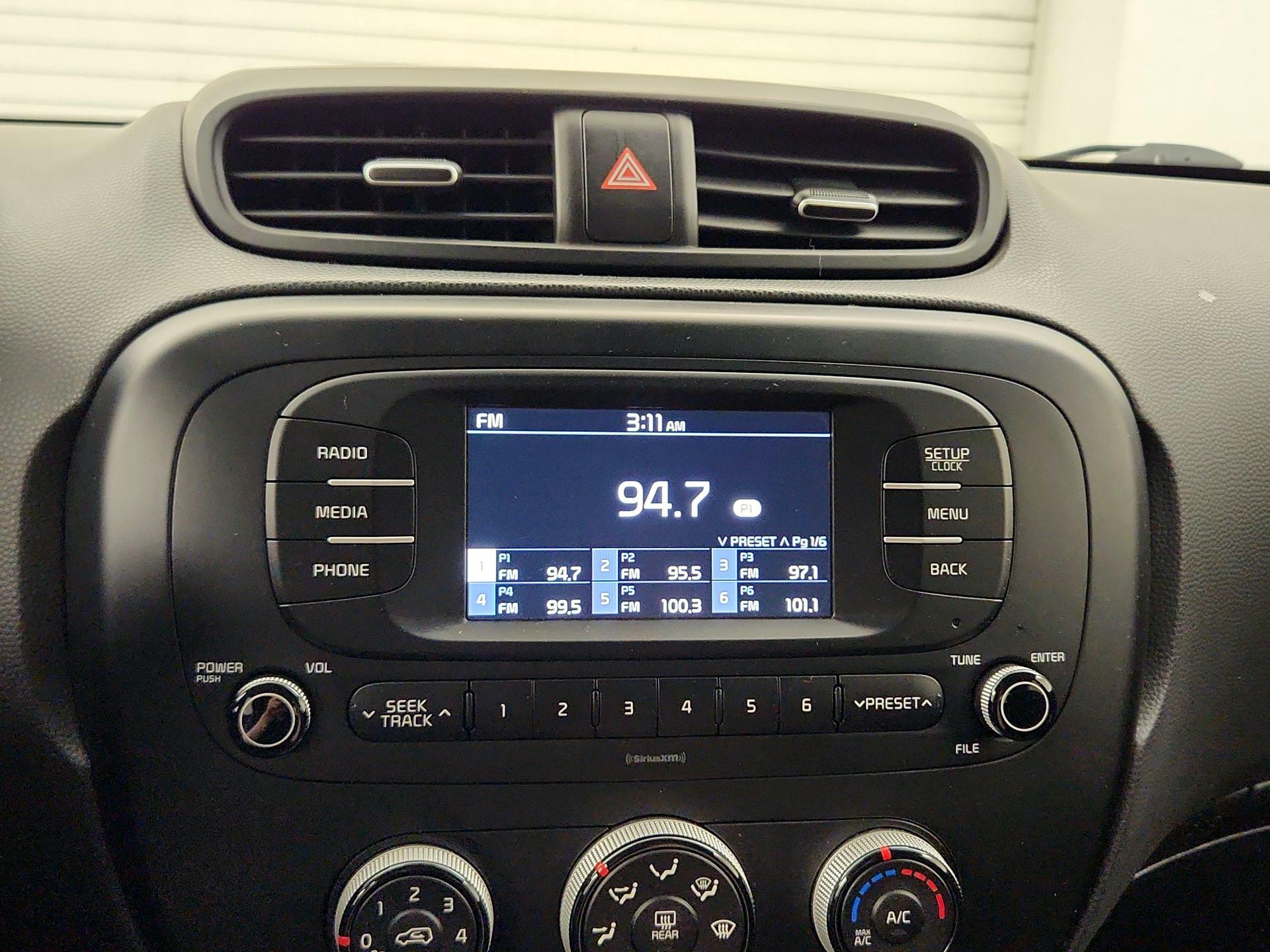 Thumbnail: 2017 Kia Soul - 14