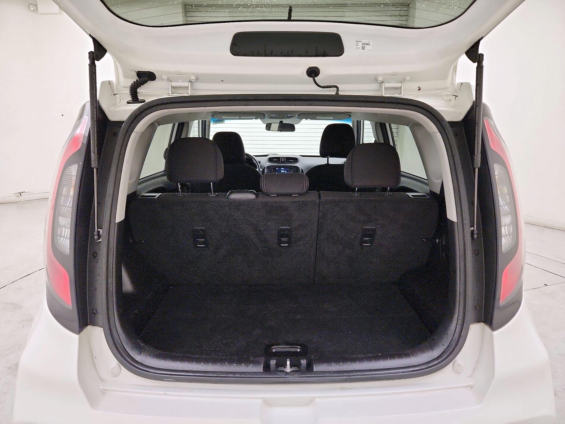 Thumbnail: 2017 Kia Soul - 19