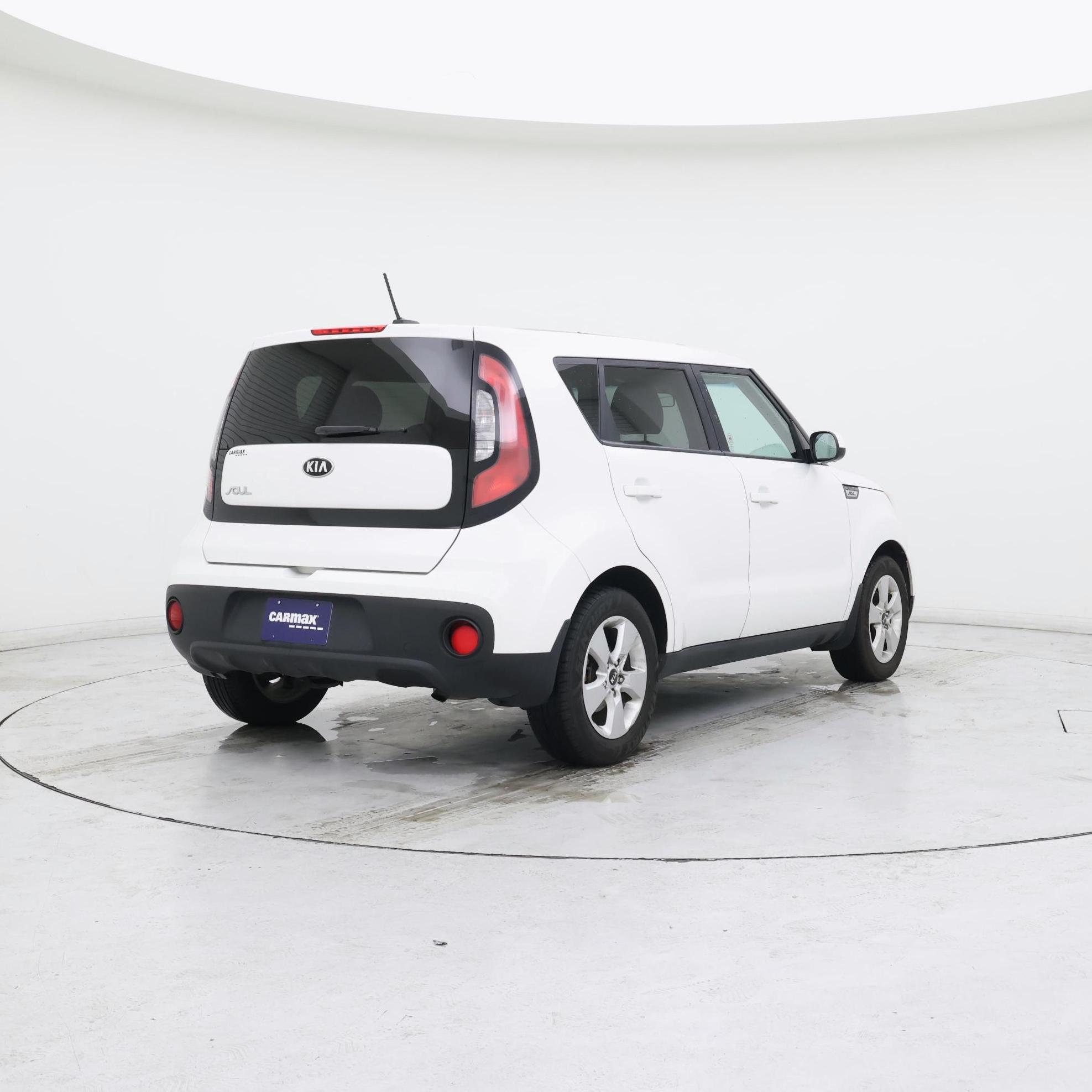 Thumbnail: 2017 Kia Soul - 8