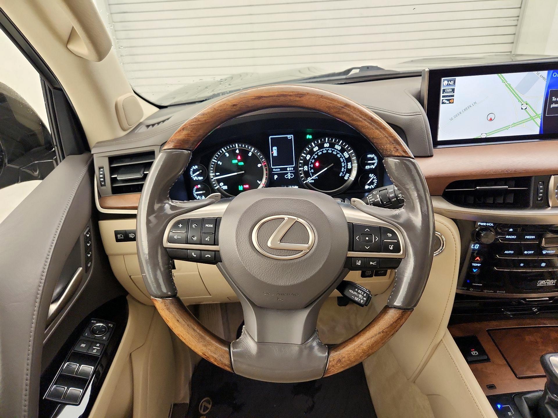 Thumbnail: 2017 Lexus LX - 10