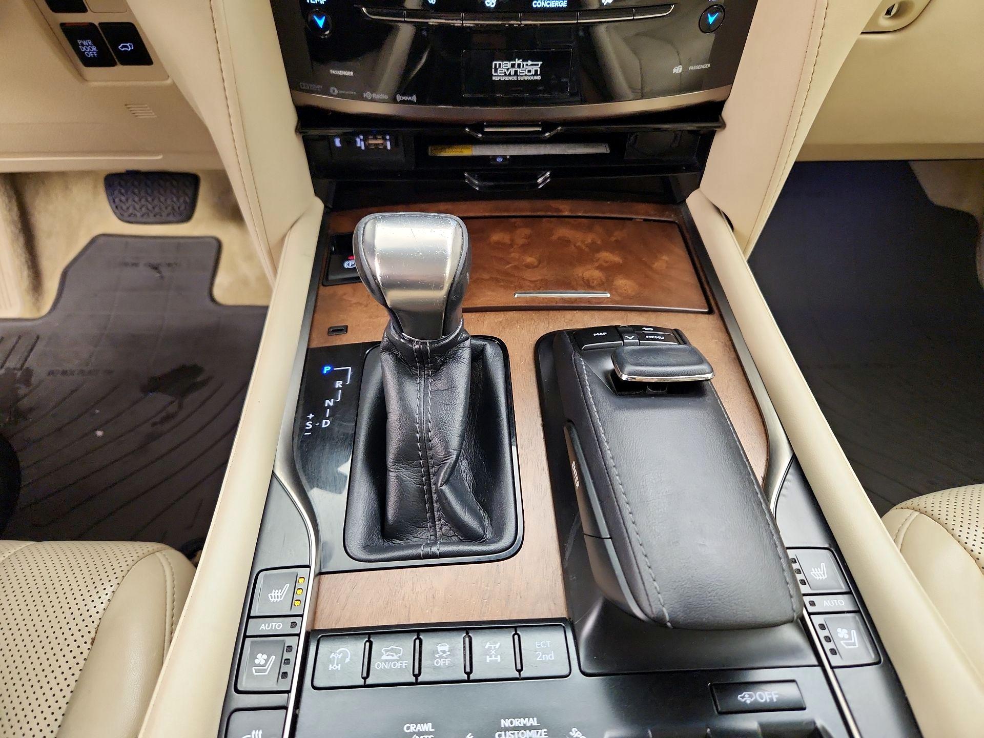 Thumbnail: 2017 Lexus LX - 18