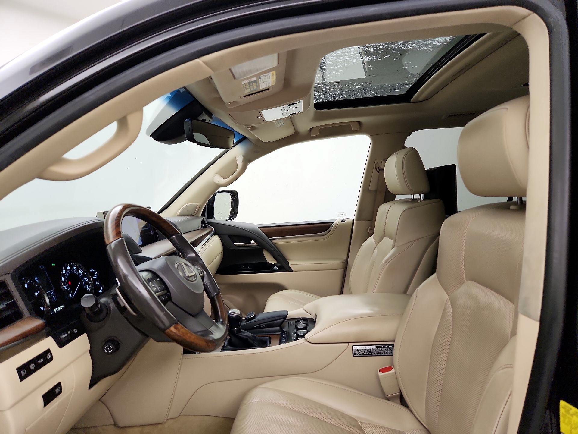 Thumbnail: 2017 Lexus LX - 20