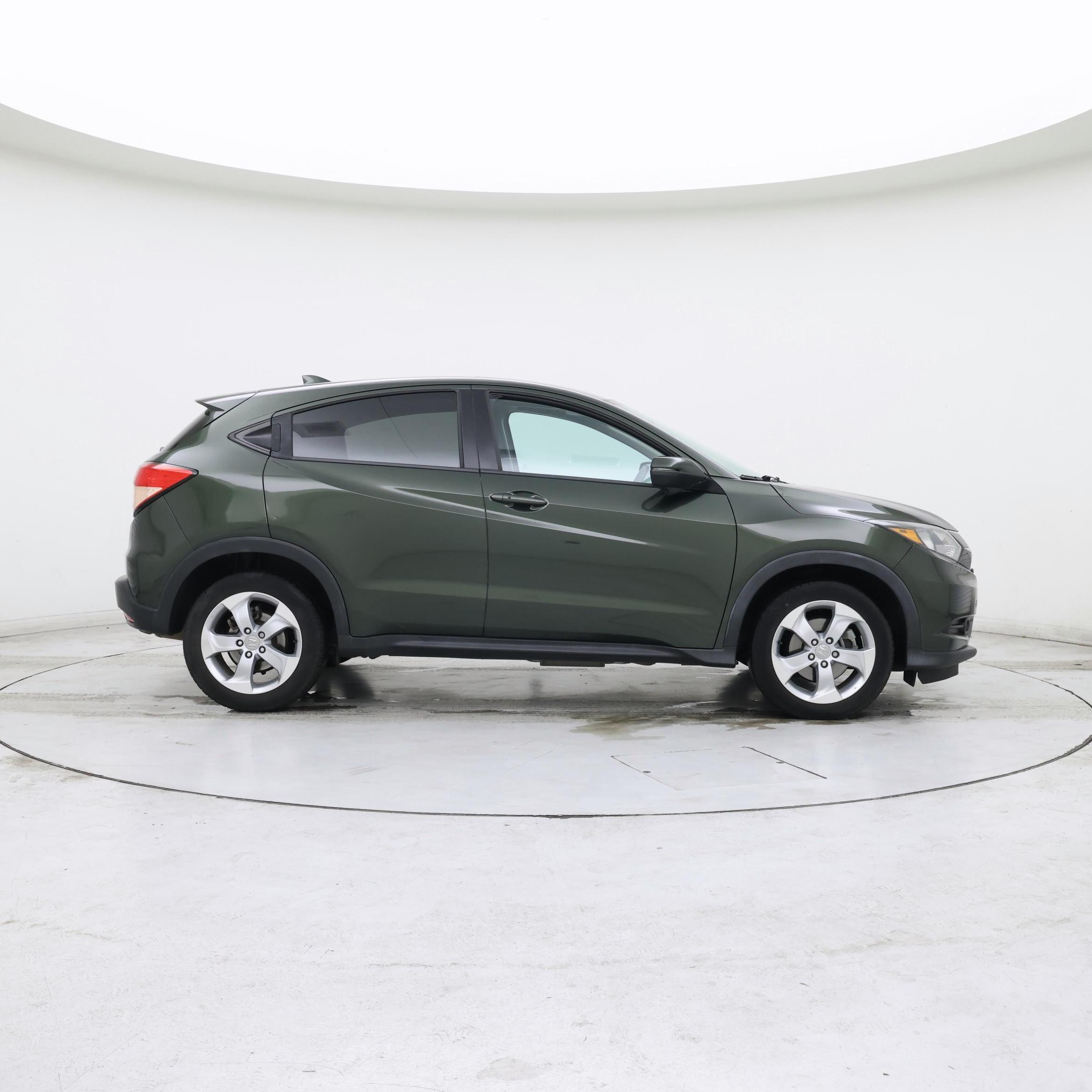 Thumbnail: 2016 Honda HR-V - 7