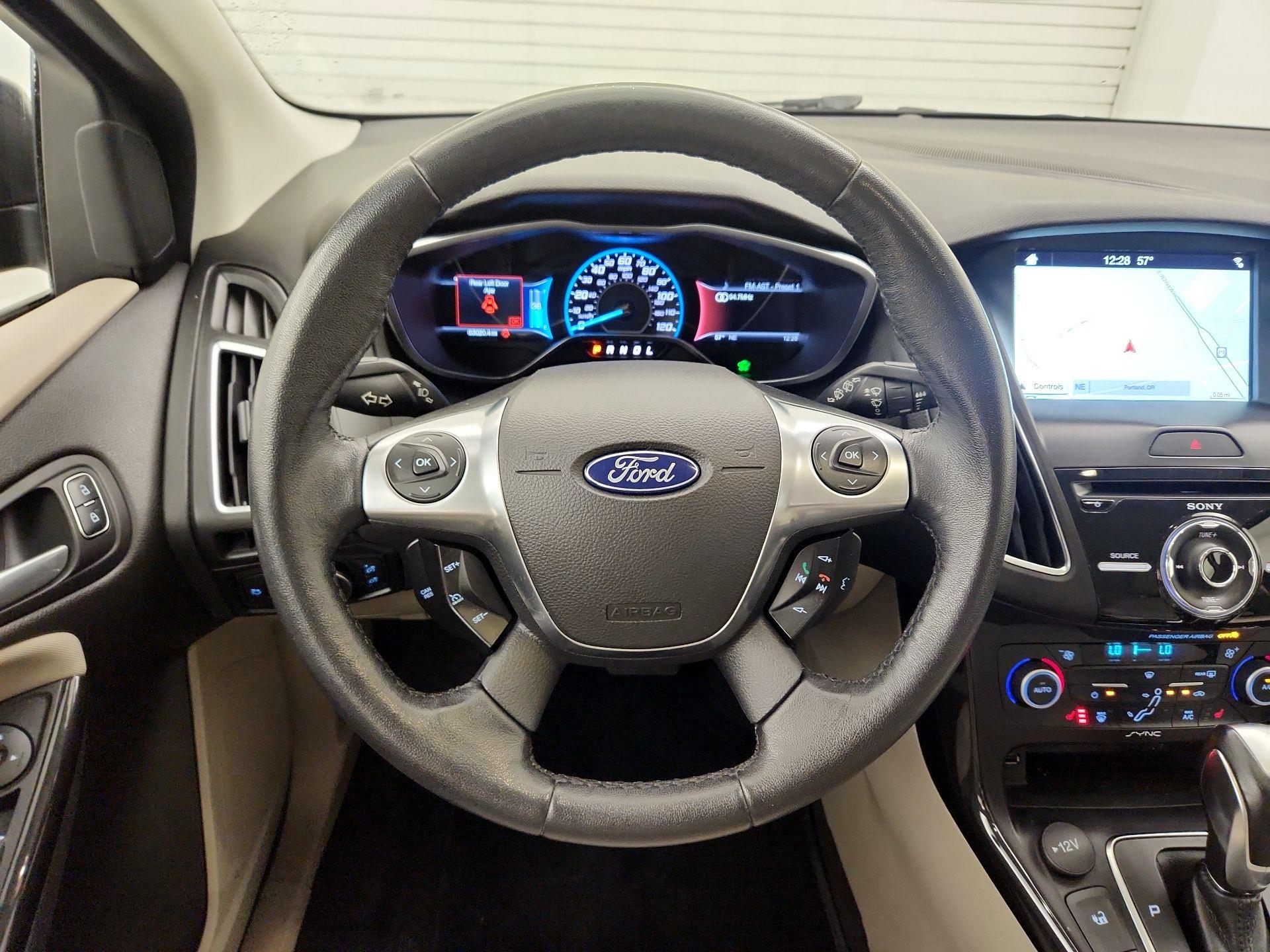 Thumbnail: 2018 Ford Focus - 10