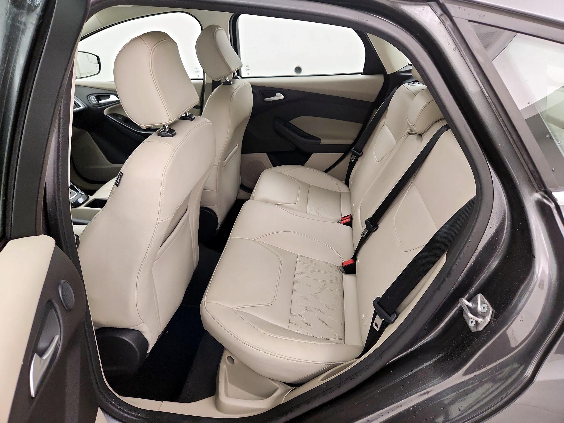 Thumbnail: 2018 Ford Focus - 20