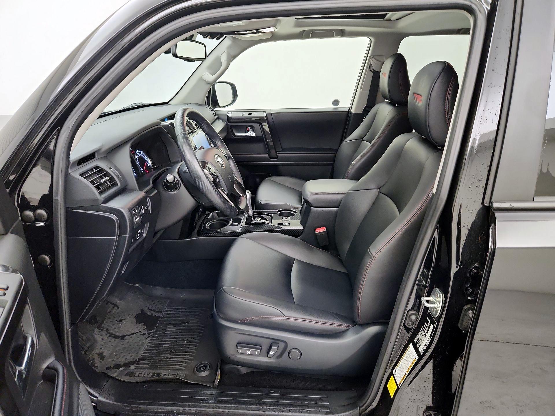 Thumbnail: 2023 Toyota 4Runner - 11