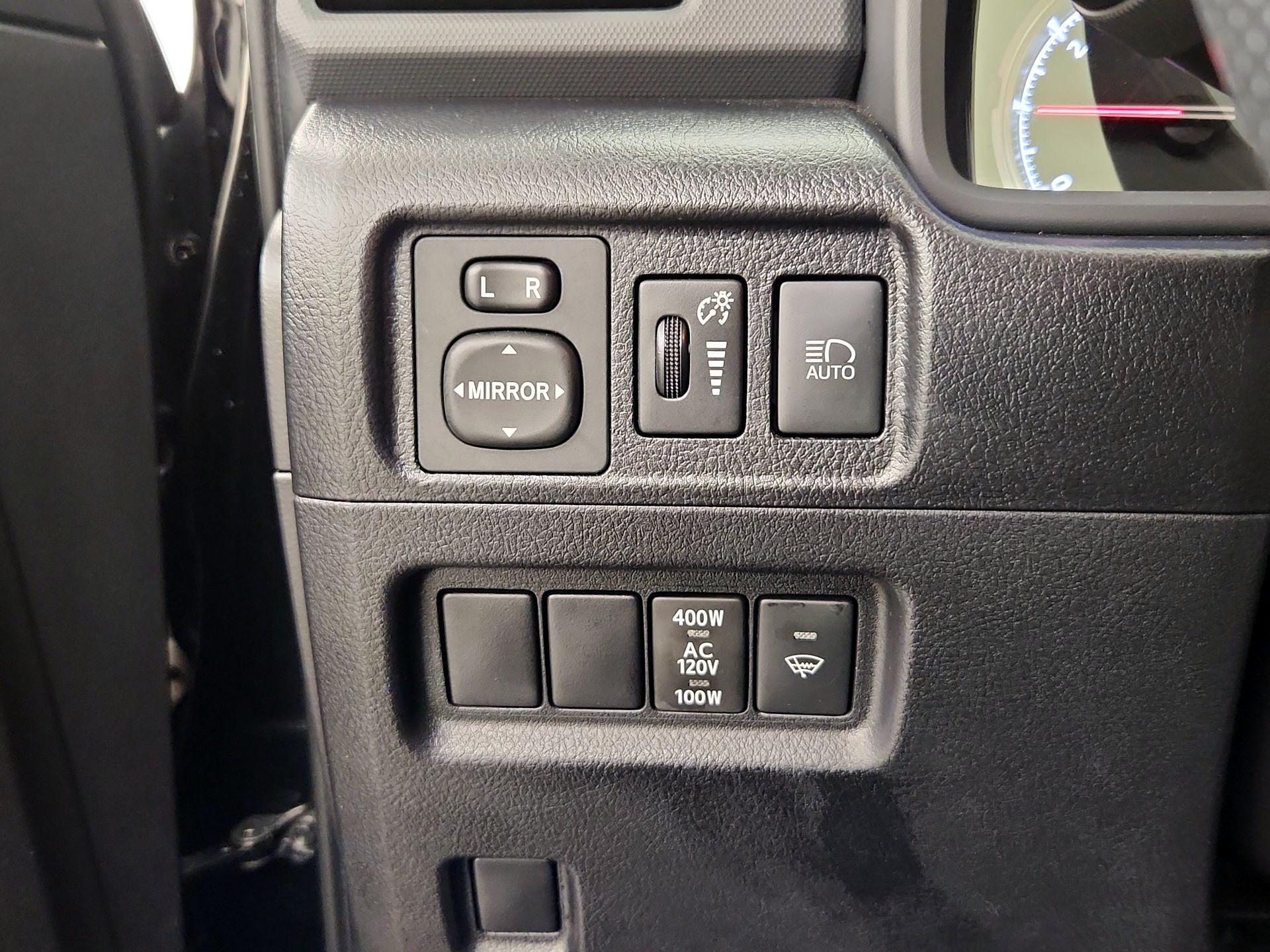 Thumbnail: 2023 Toyota 4Runner - 13