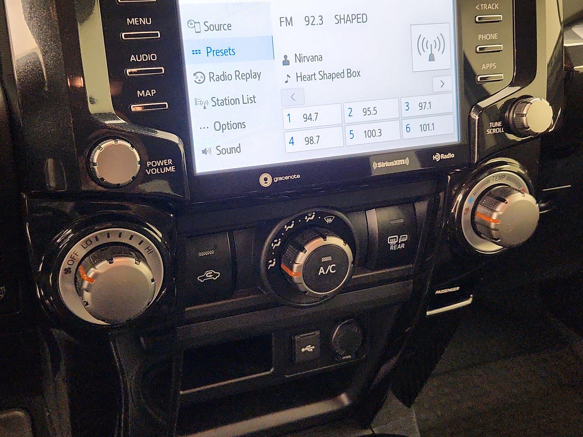 Thumbnail: 2023 Toyota 4Runner - 17