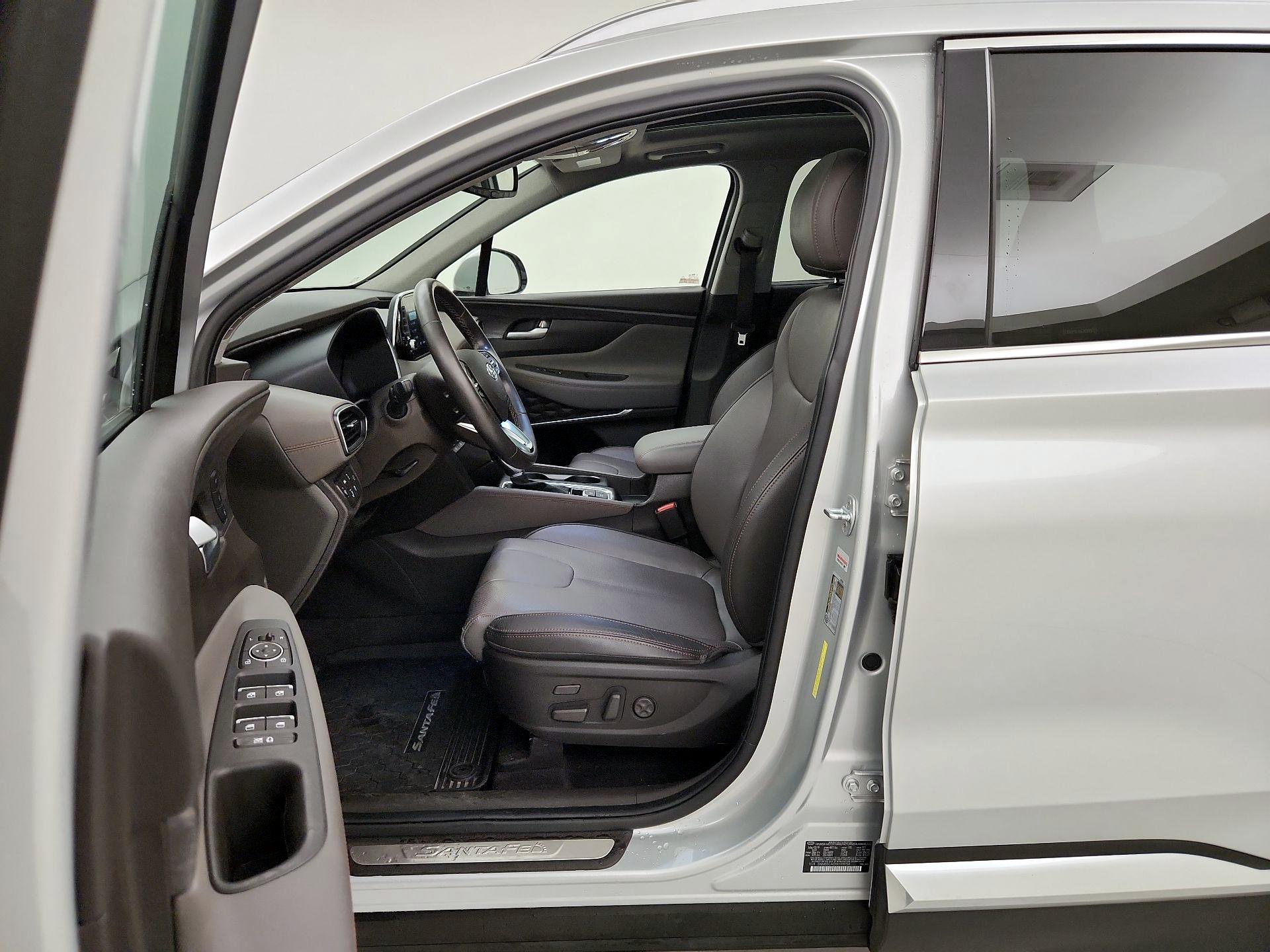 Thumbnail: 2019 Hyundai Santa Fe - 11