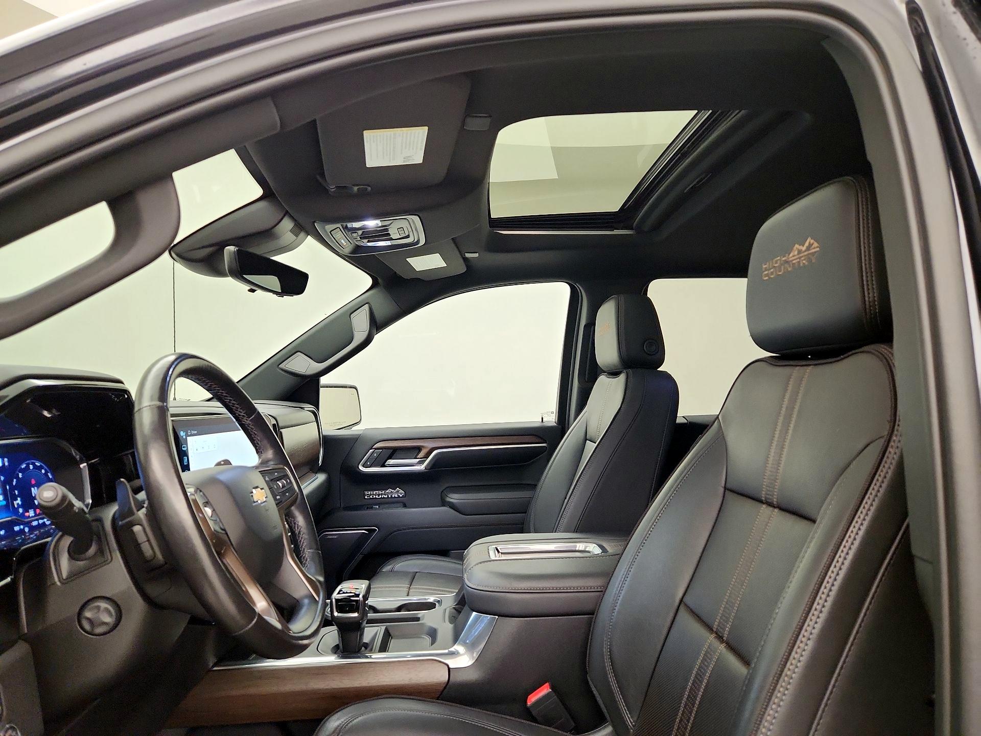 Thumbnail: 2022 Chevrolet Silverado 1500 - 20