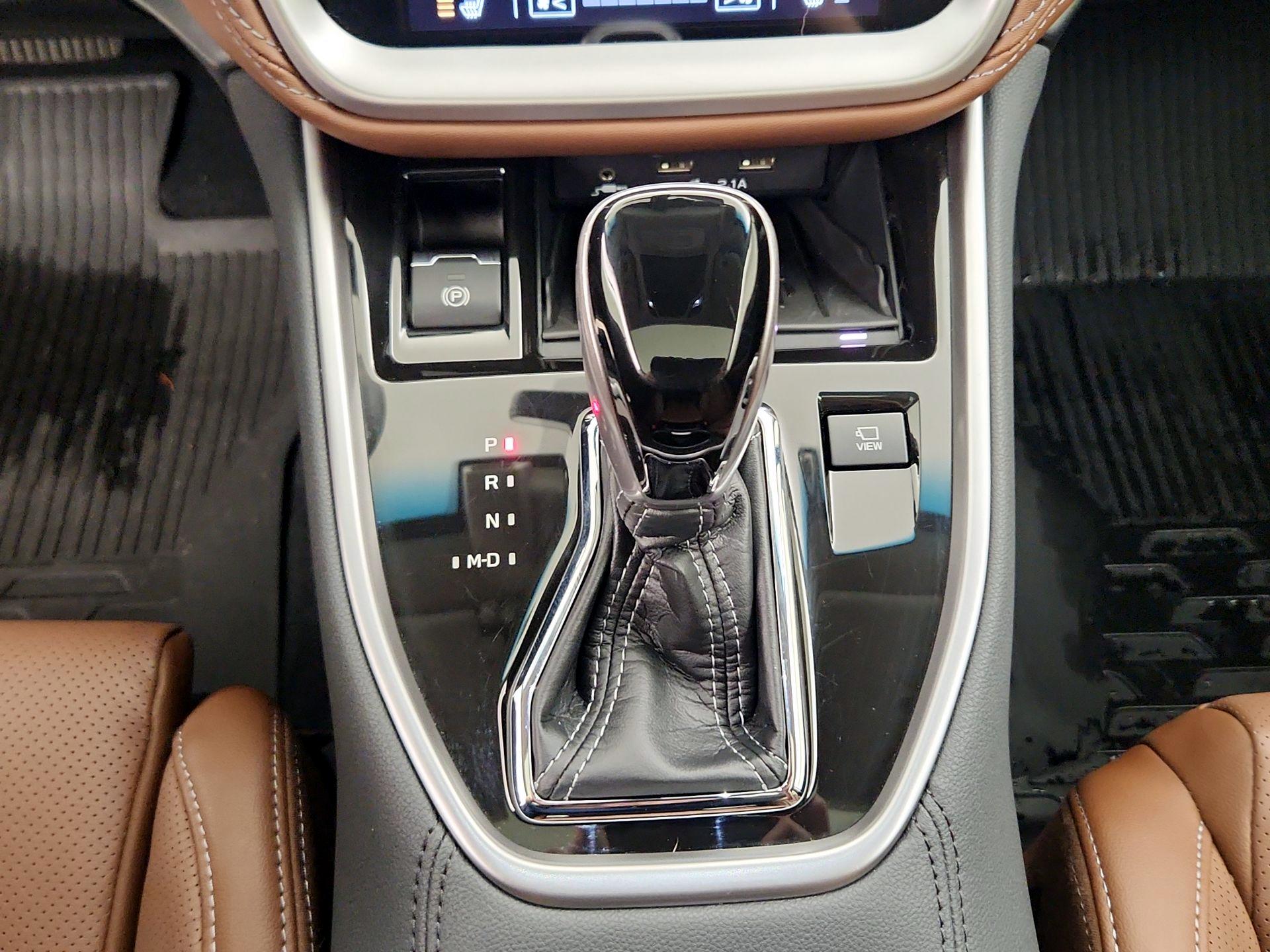 Thumbnail: 2022 Subaru Outback - 18