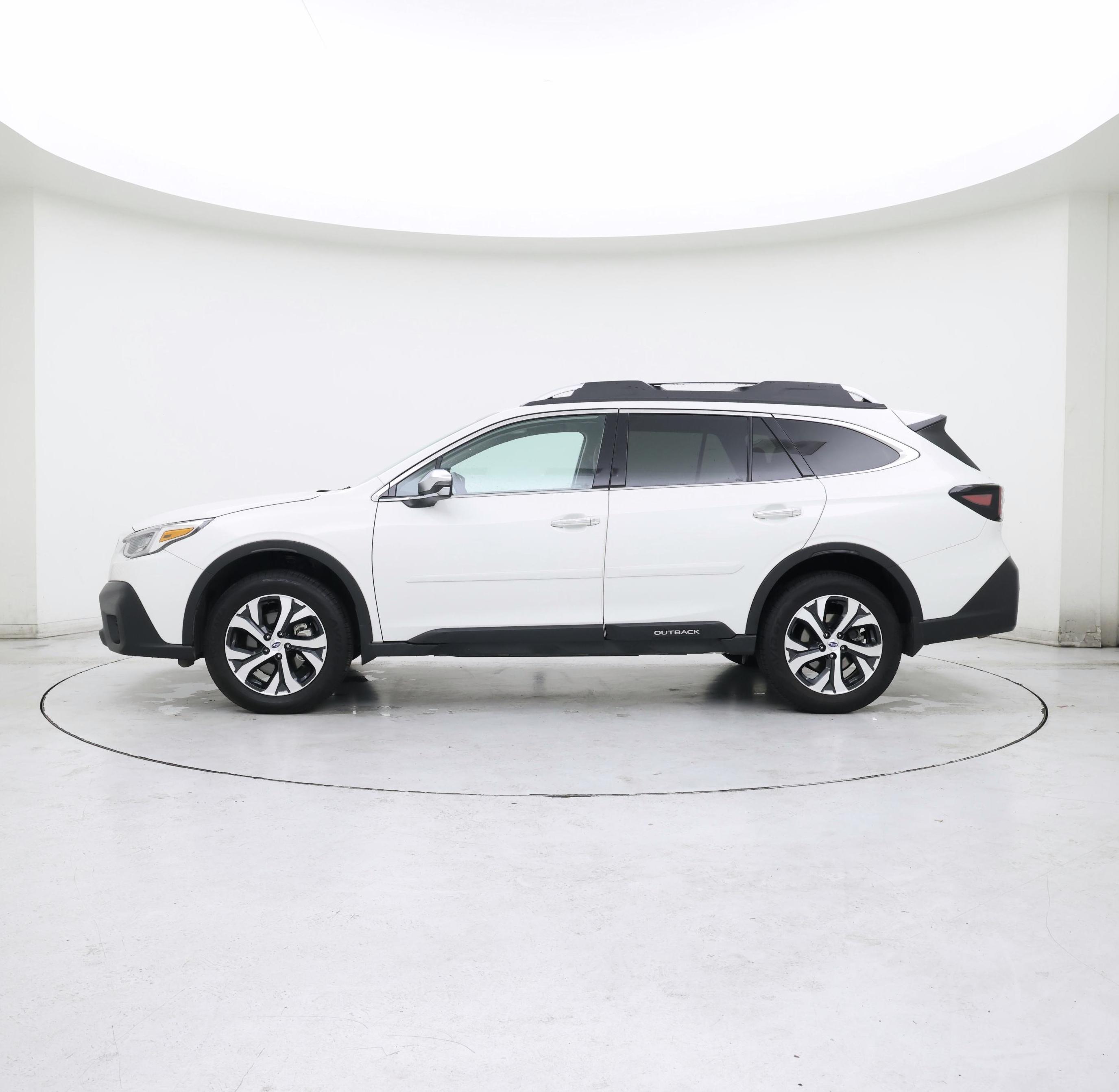 Thumbnail: 2022 Subaru Outback - 3