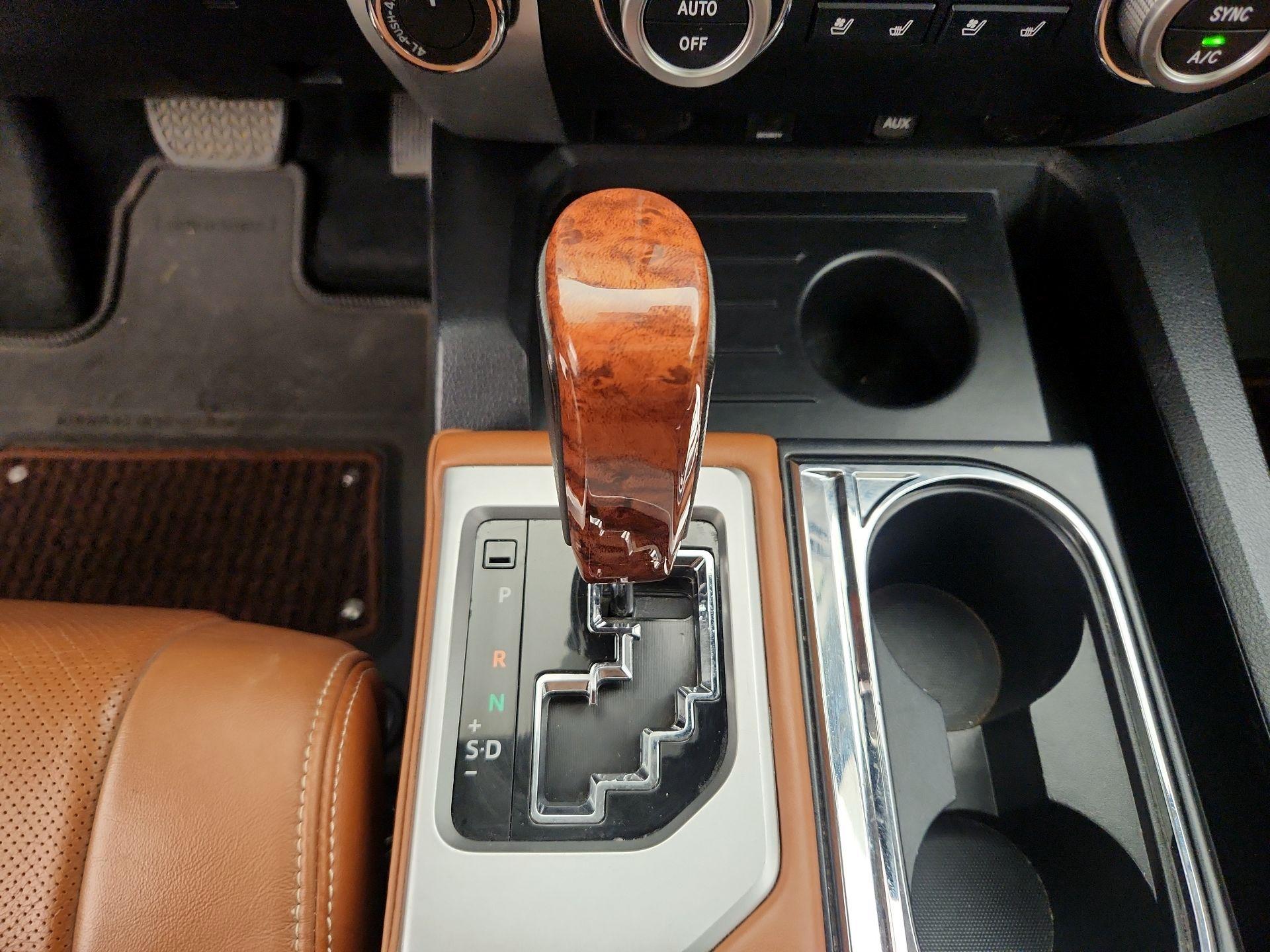 Thumbnail: 2019 Toyota Tundra - 17