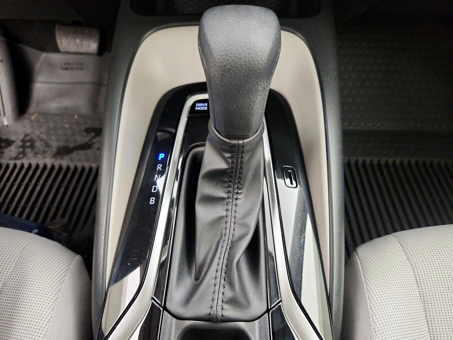 Thumbnail: 2022 Toyota Corolla - 17