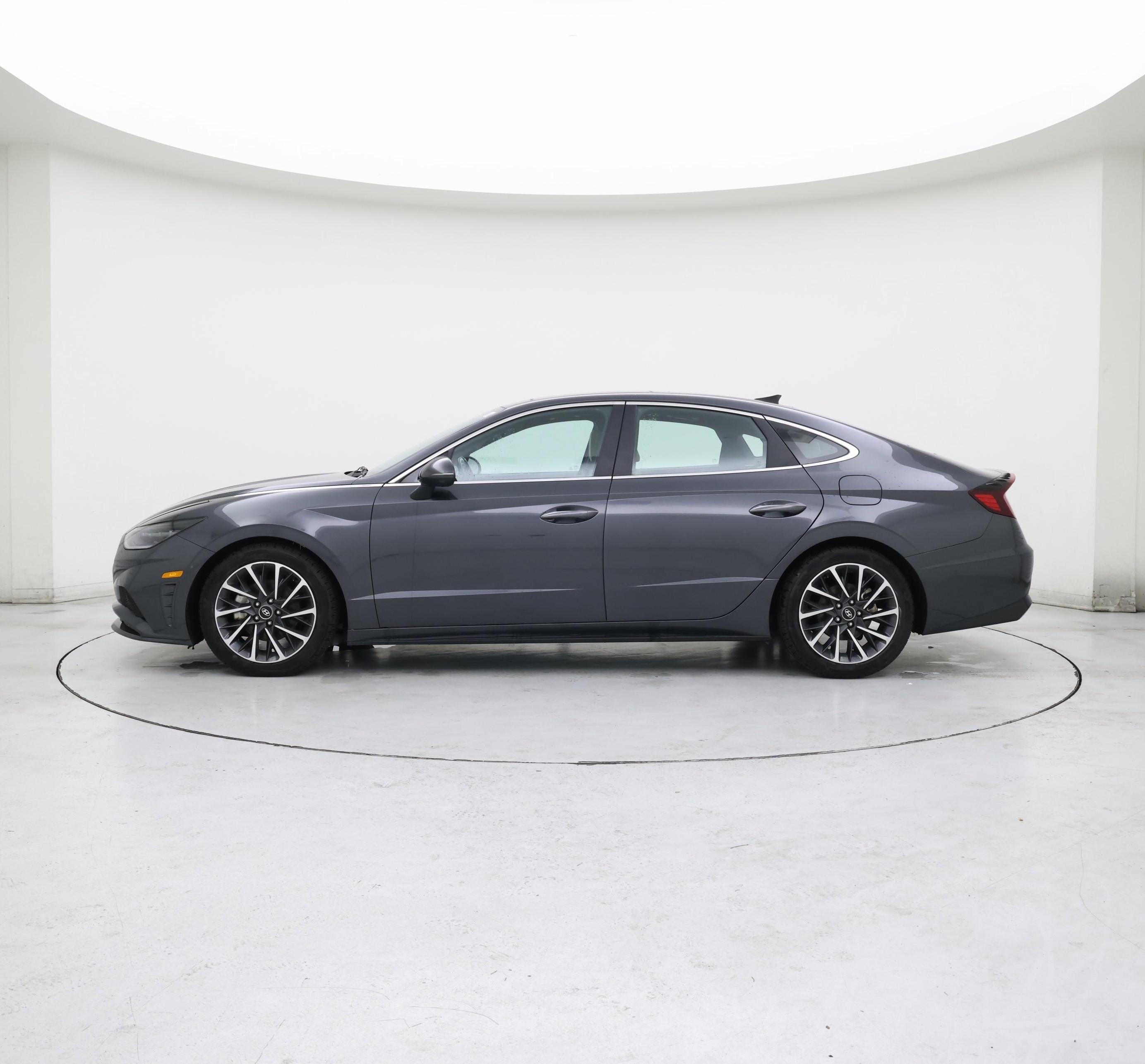 Thumbnail: 2020 Hyundai Sonata - 3