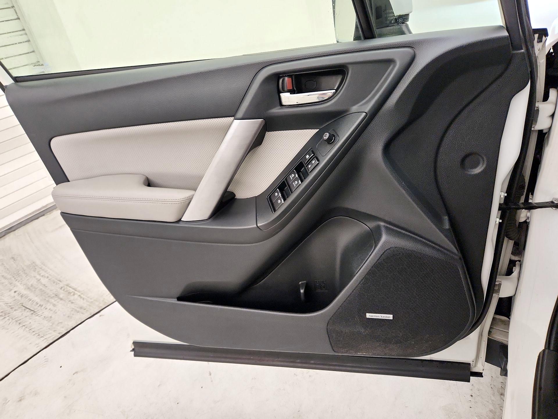 Thumbnail: 2017 Subaru Forester - 12