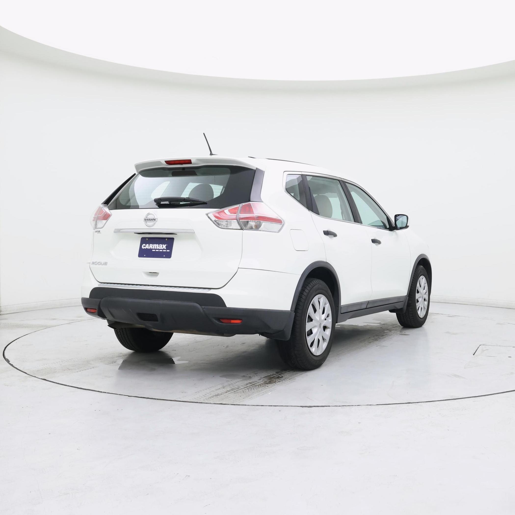 Thumbnail: 2016 Nissan Rogue - 8
