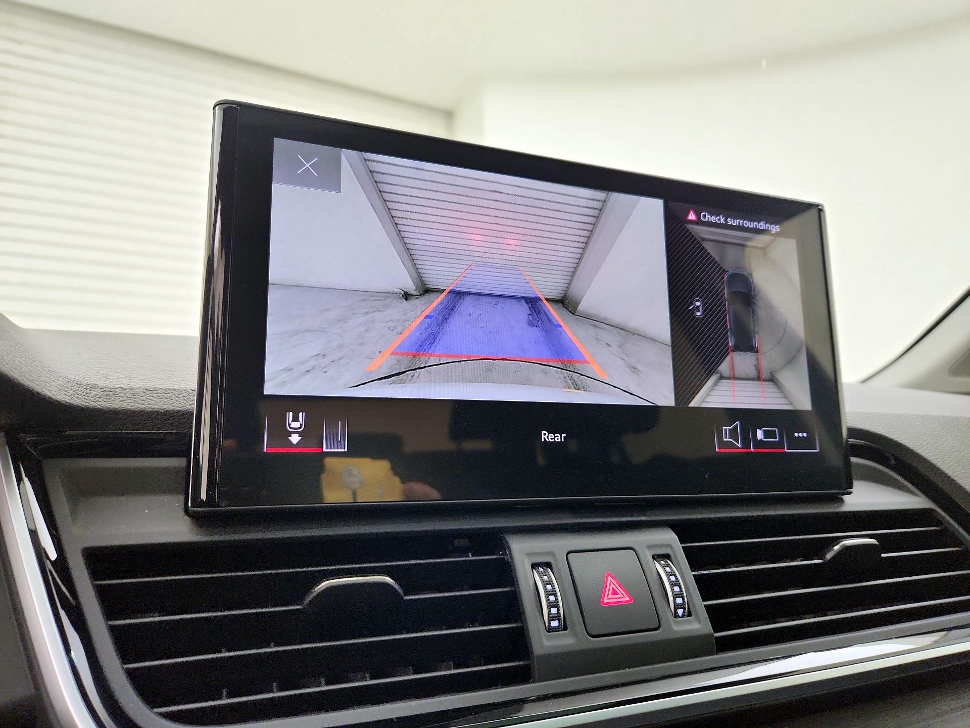 Thumbnail: 2024 Audi Q5 - 14