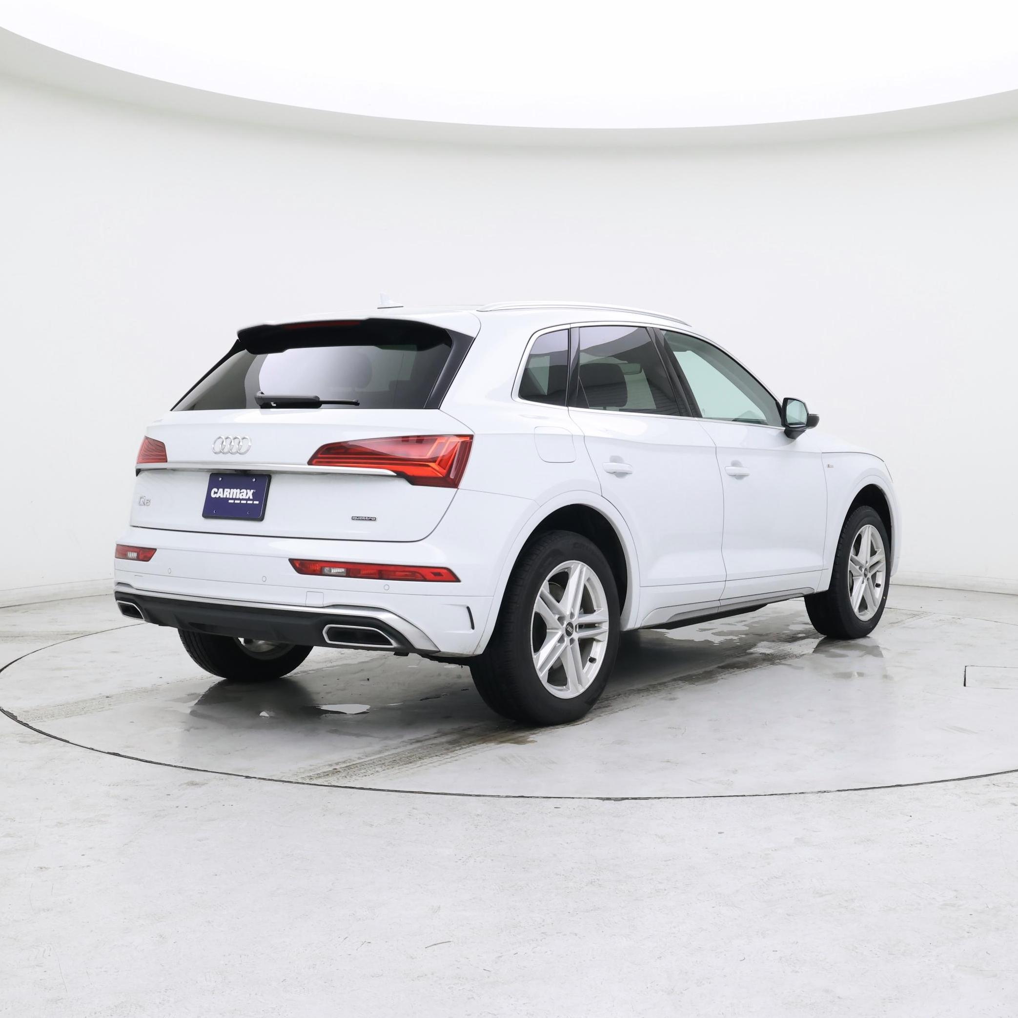 Thumbnail: 2024 Audi Q5 - 8