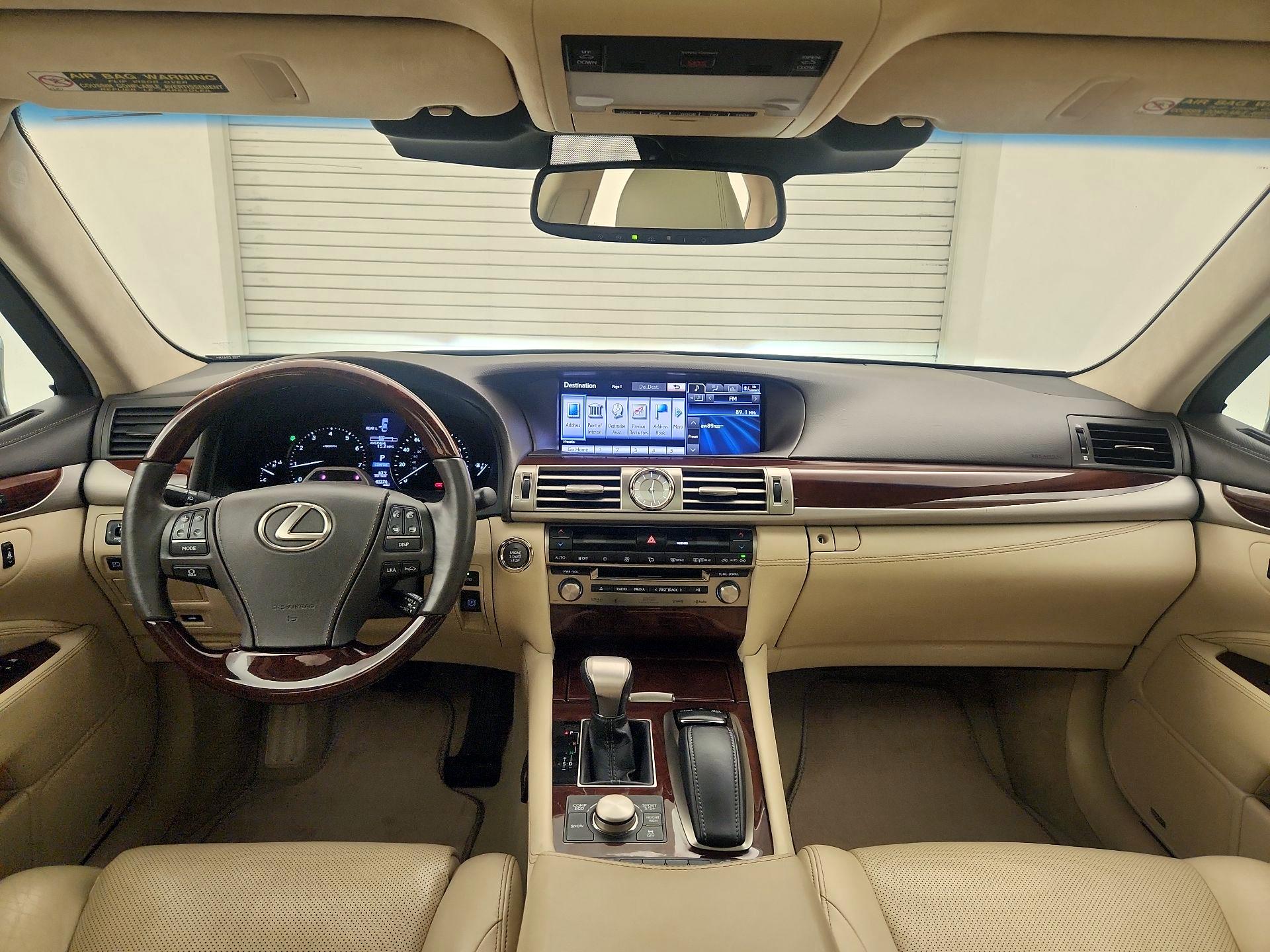 Thumbnail: 2014 Lexus LS - 9