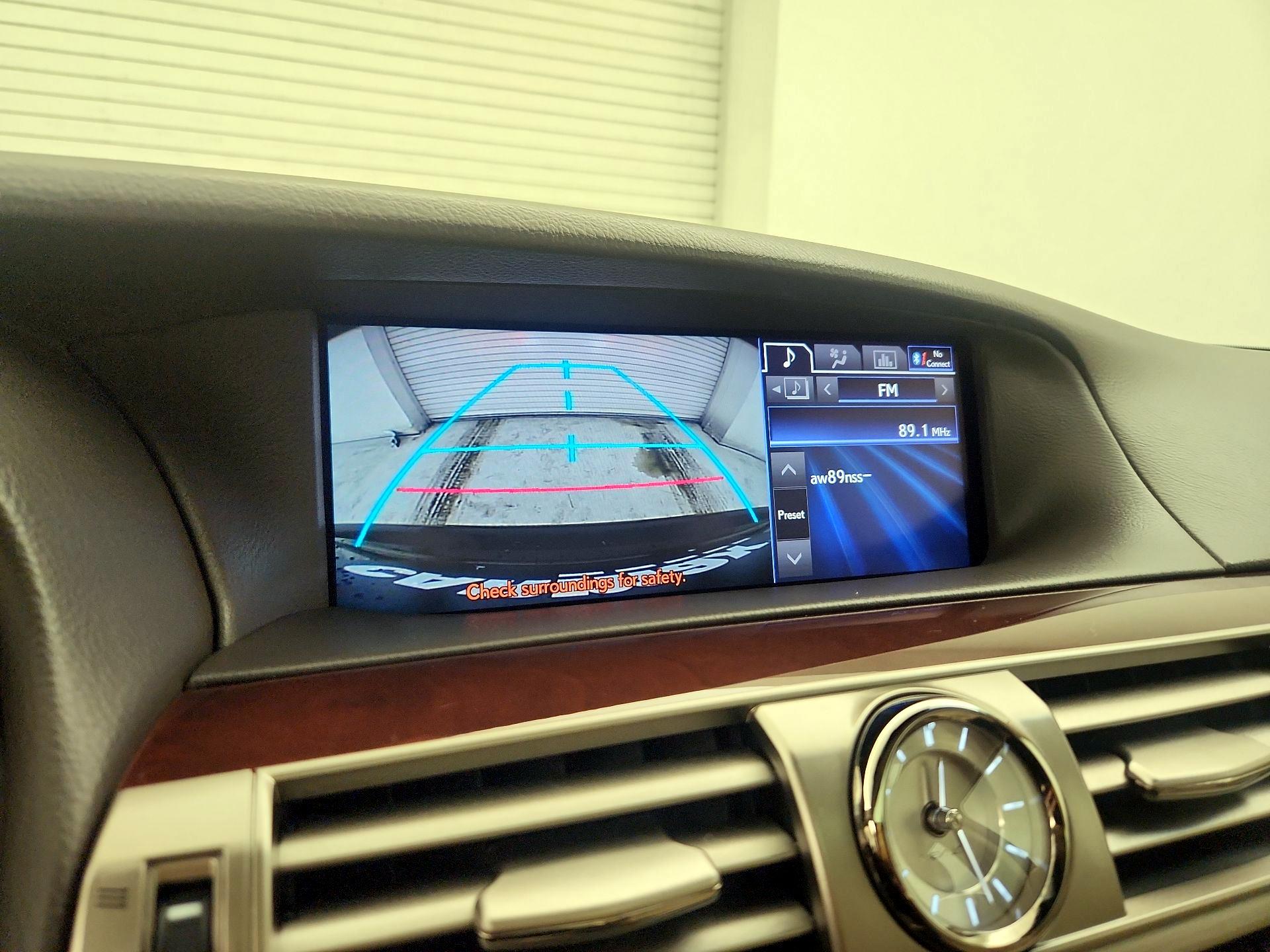 Thumbnail: 2014 Lexus LS - 15