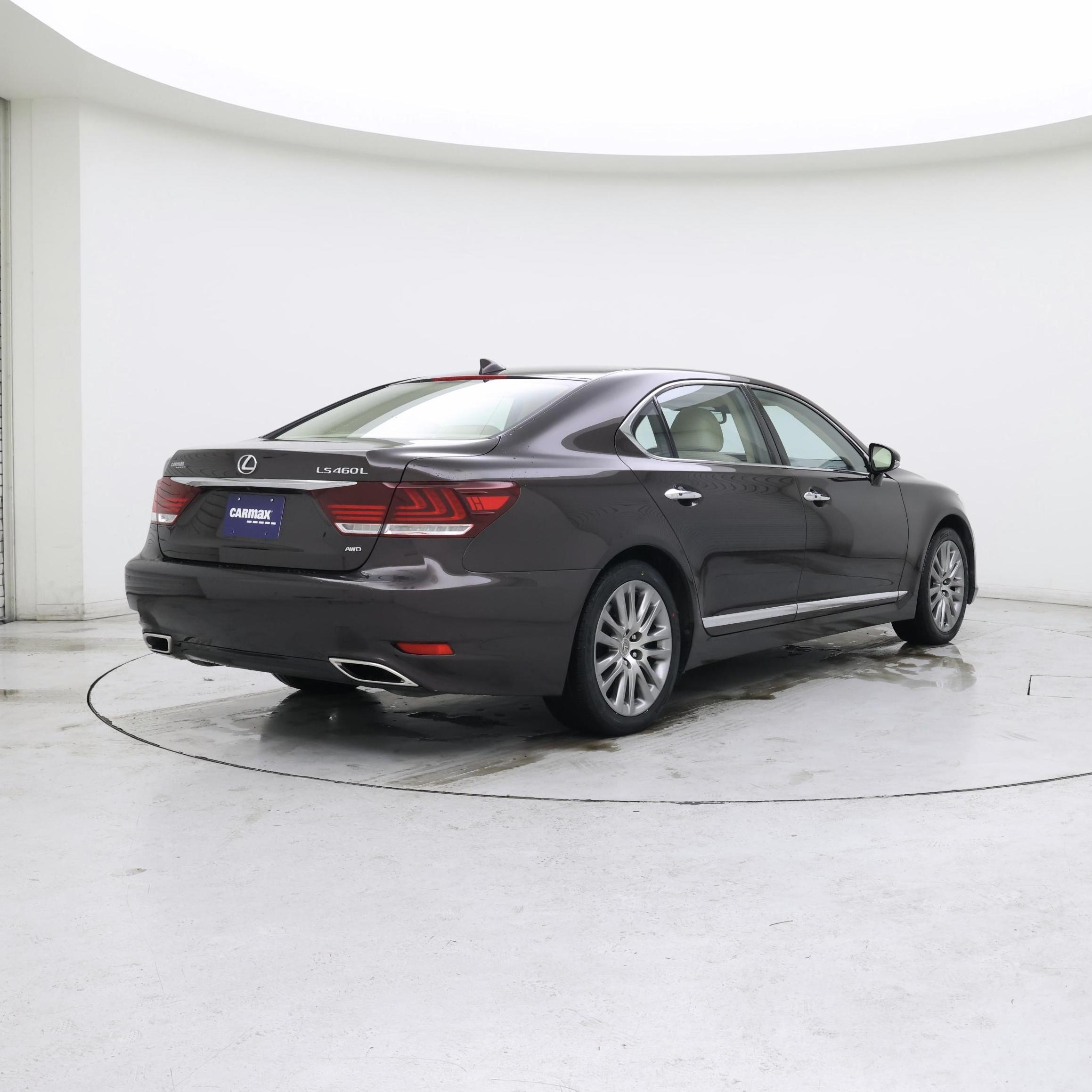 Thumbnail: 2014 Lexus LS - 8