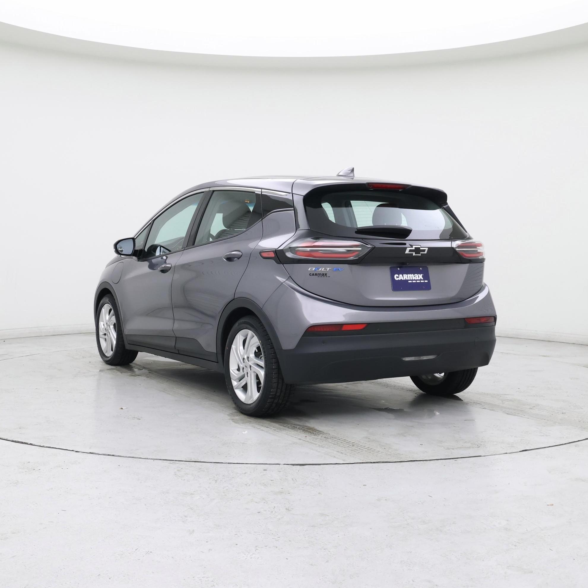 Thumbnail: 2022 Chevrolet Bolt EV - 2