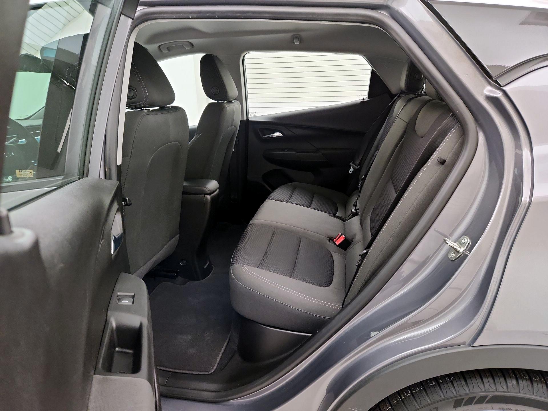 Thumbnail: 2022 Chevrolet Bolt EV - 19