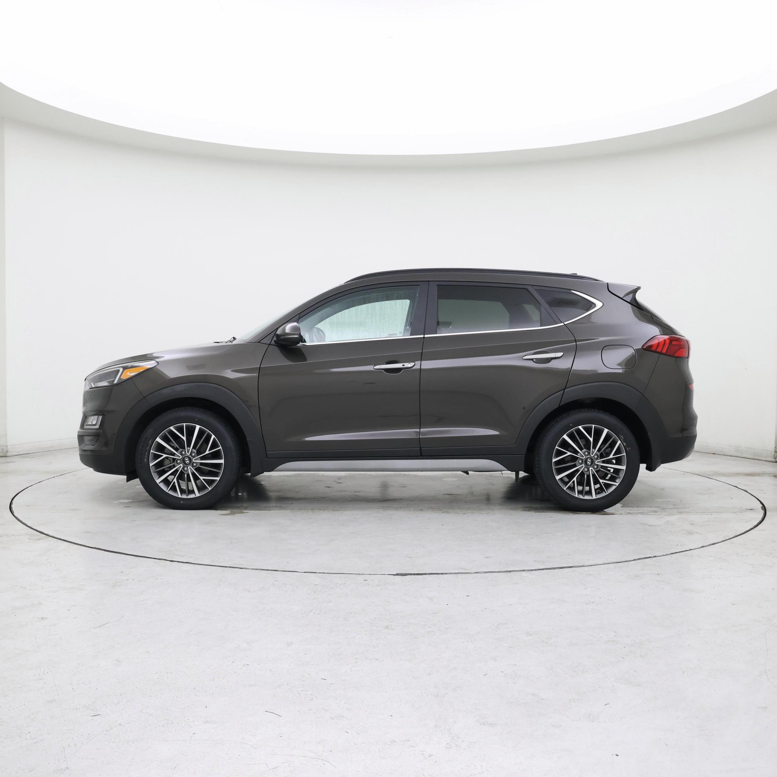 Thumbnail: 2020 Hyundai Tucson - 3
