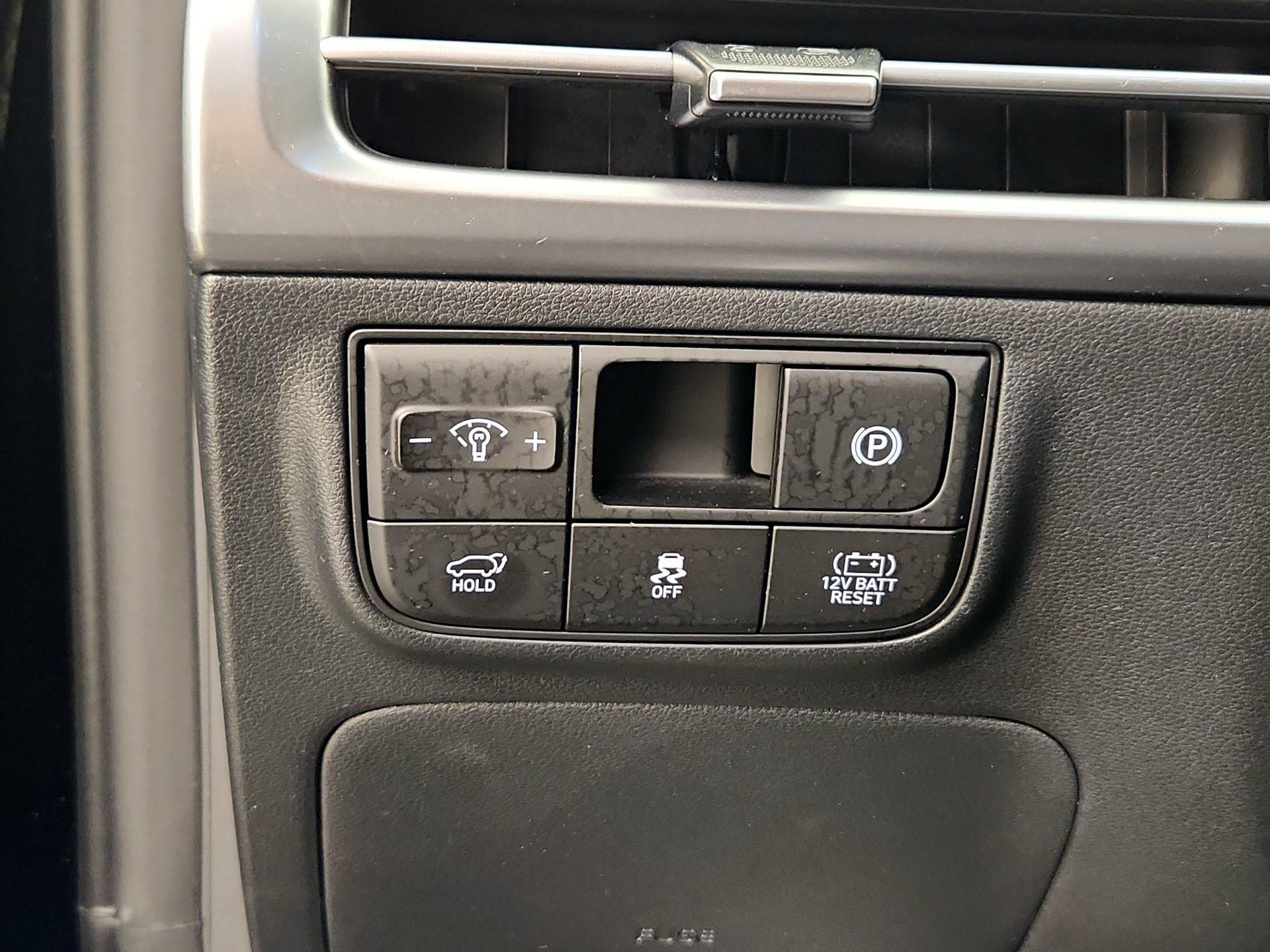 Thumbnail: 2025 Hyundai Tucson - 13