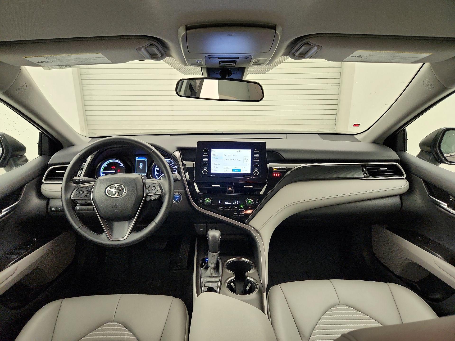 Thumbnail: 2022 Toyota Camry - 9