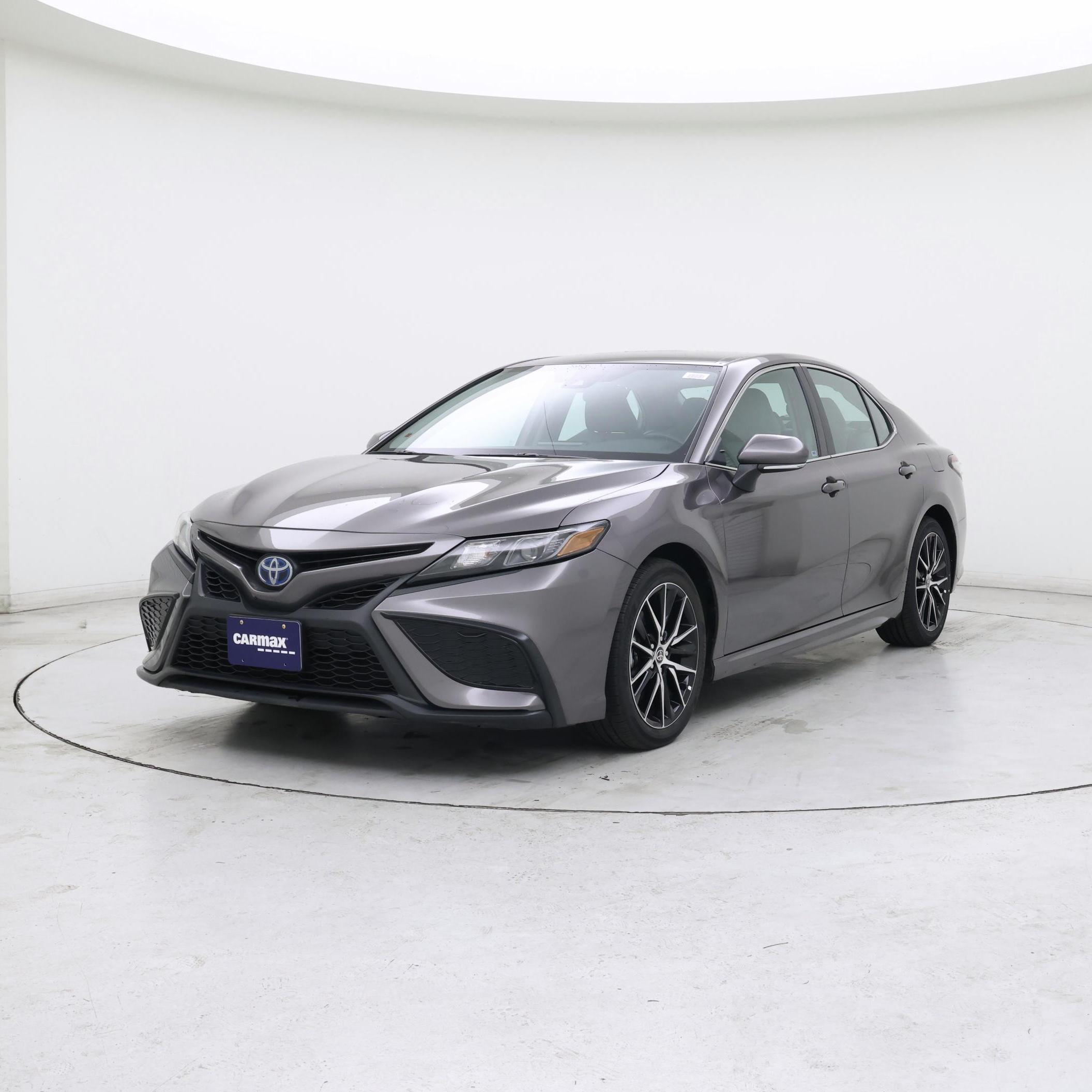 Thumbnail: 2022 Toyota Camry - 4