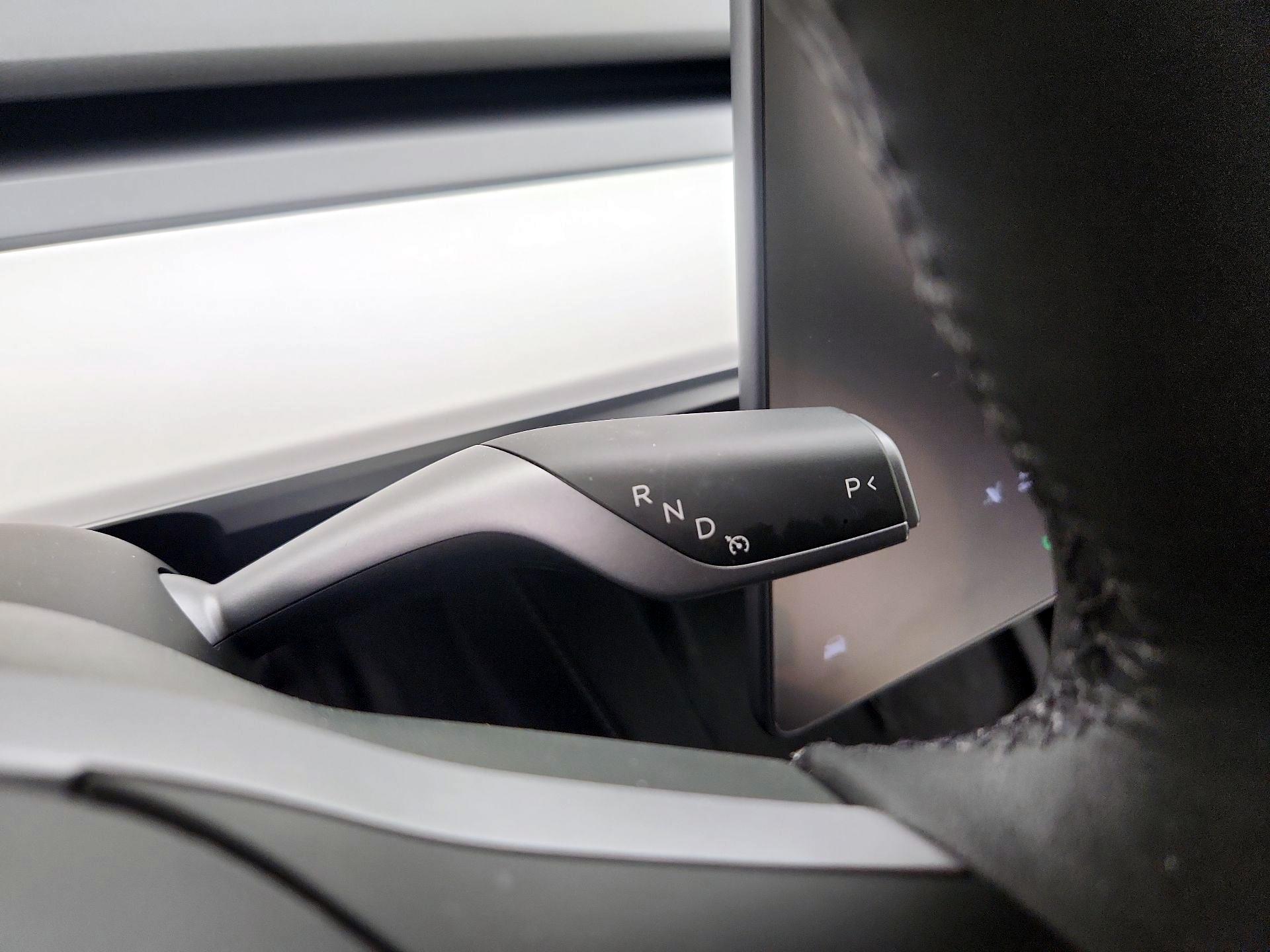 Thumbnail: 2025 Tesla Model Y - 17