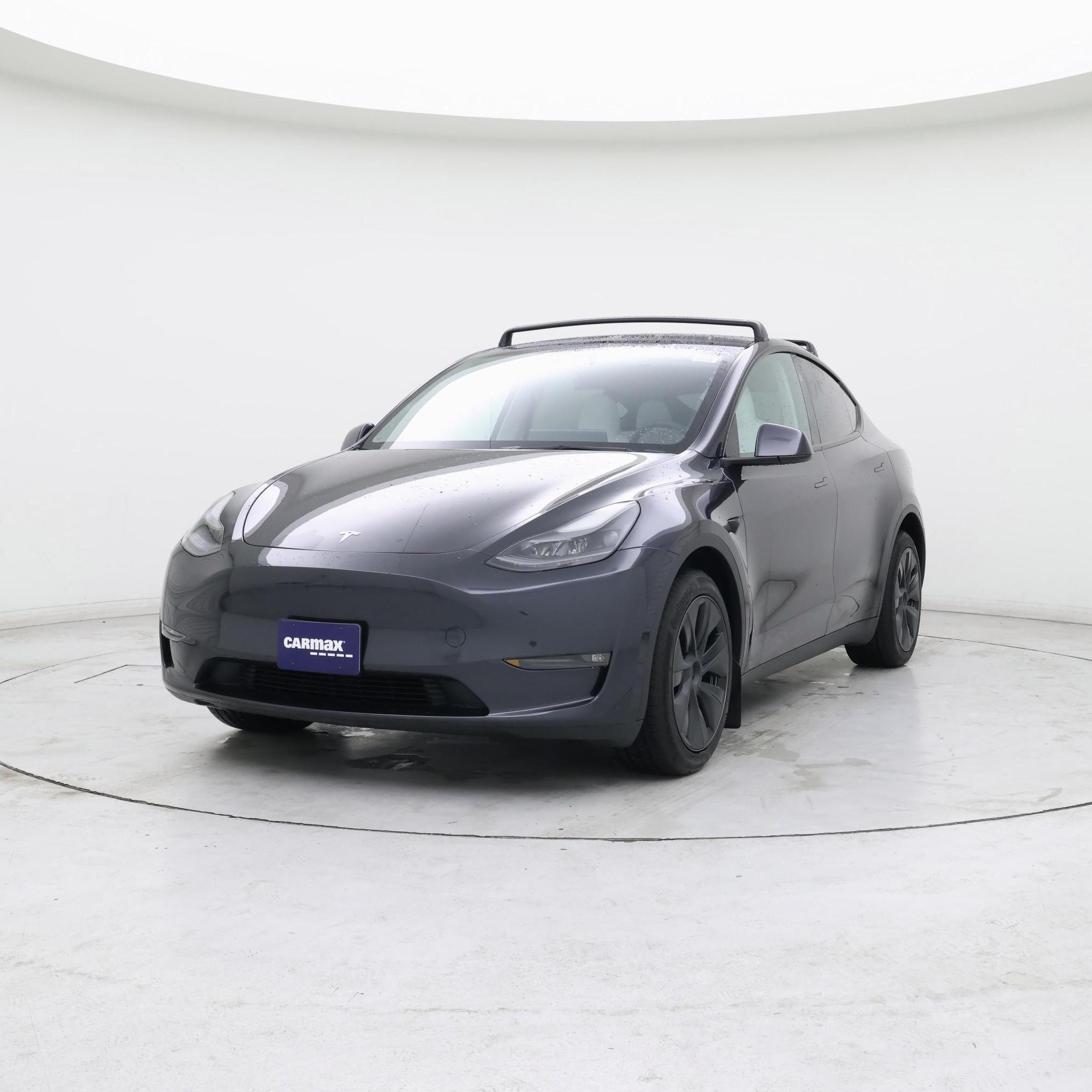 Thumbnail: 2025 Tesla Model Y - 4