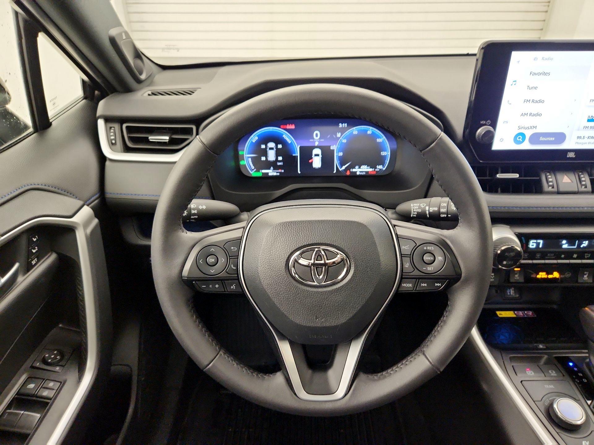 Thumbnail: 2023 Toyota RAV4 - 10