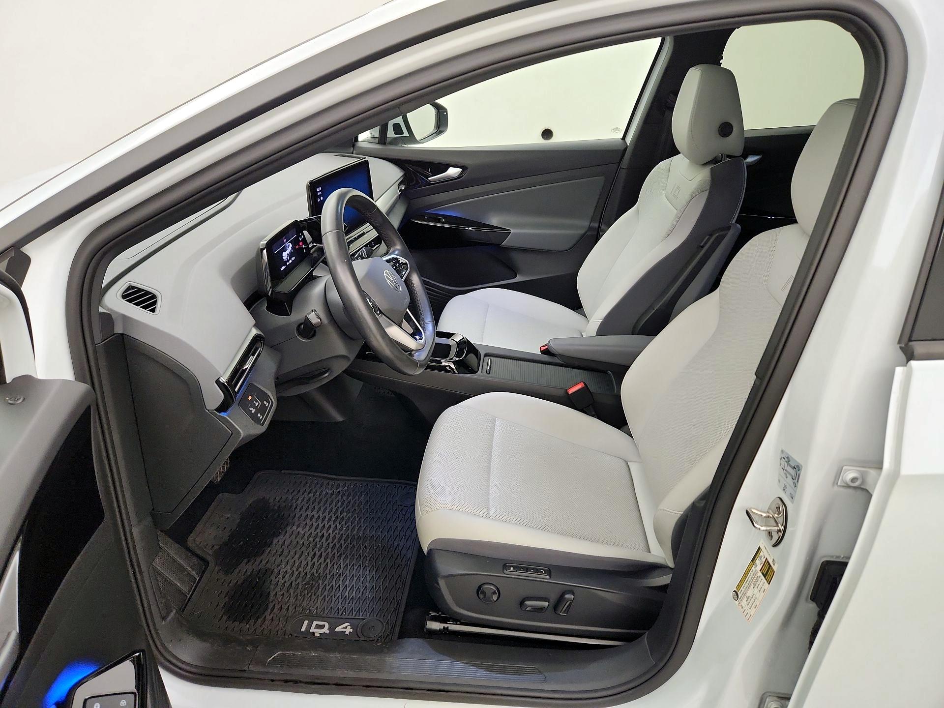 Thumbnail: 2021 Volkswagen ID.4 - 11