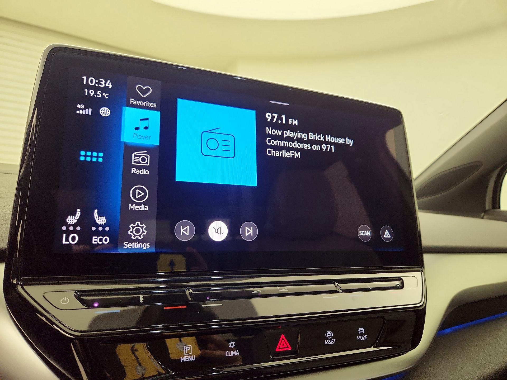 Thumbnail: 2021 Volkswagen ID.4 - 16