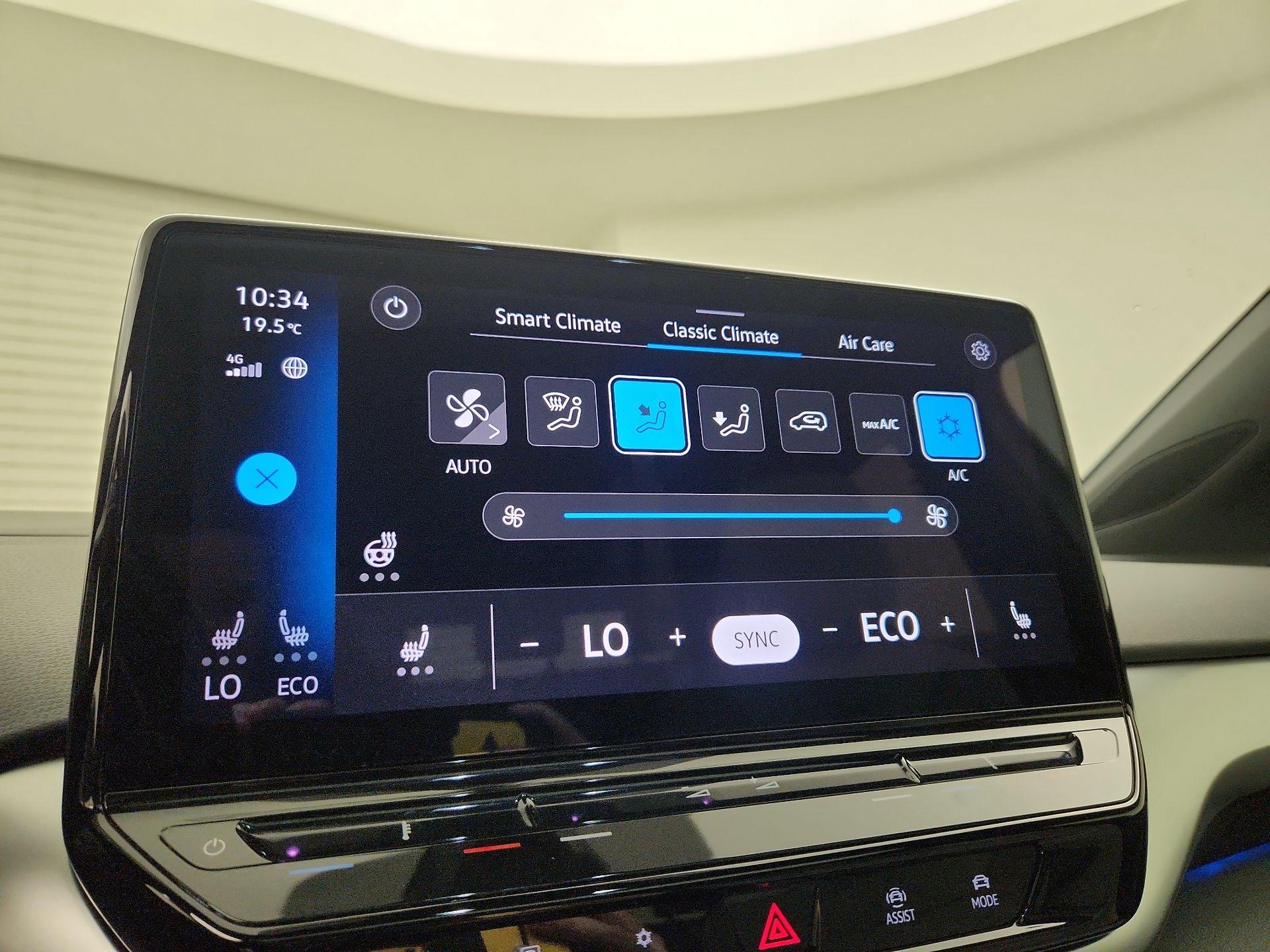 Thumbnail: 2021 Volkswagen ID.4 - 17