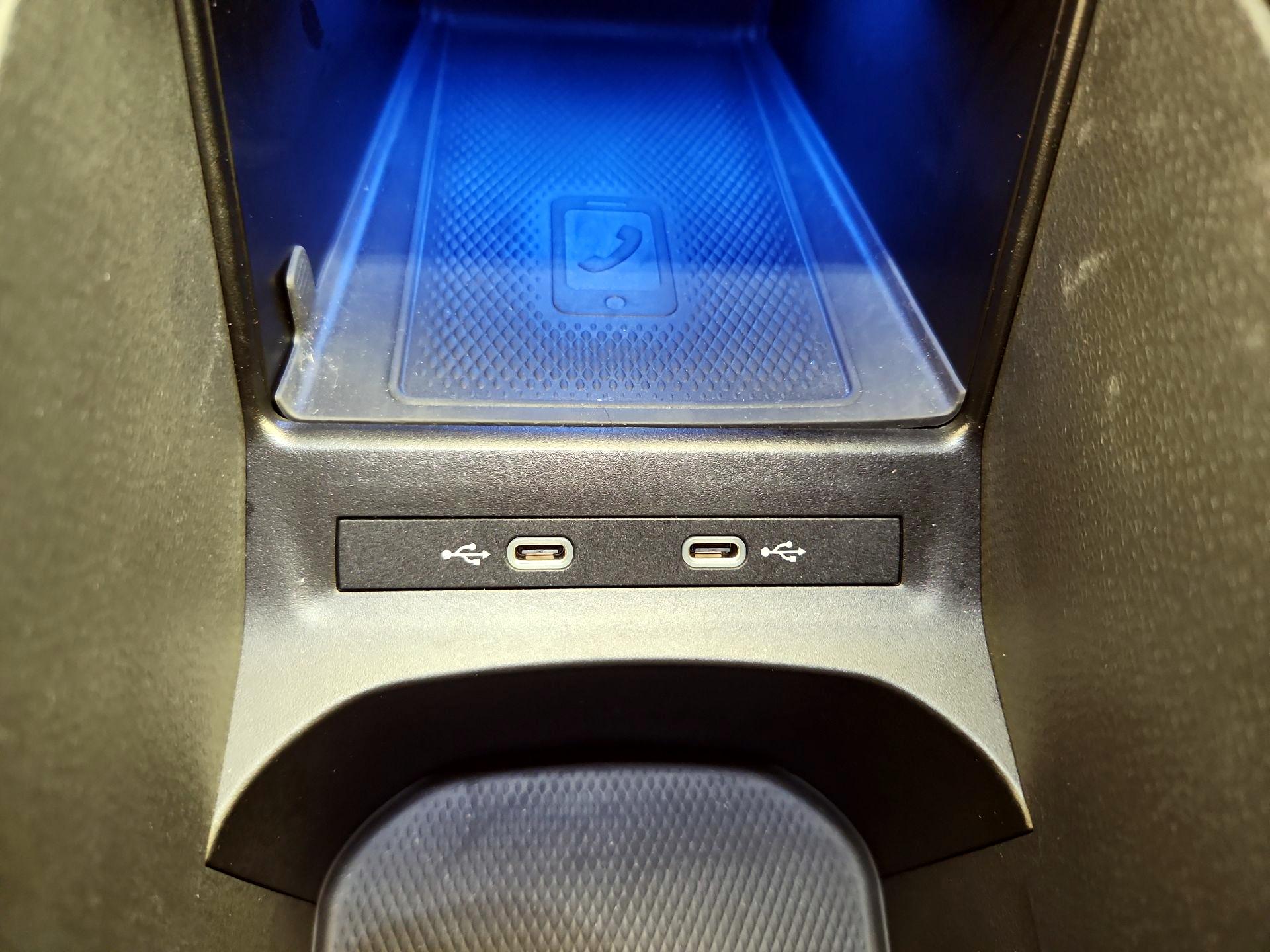 Thumbnail: 2021 Volkswagen ID.4 - 19