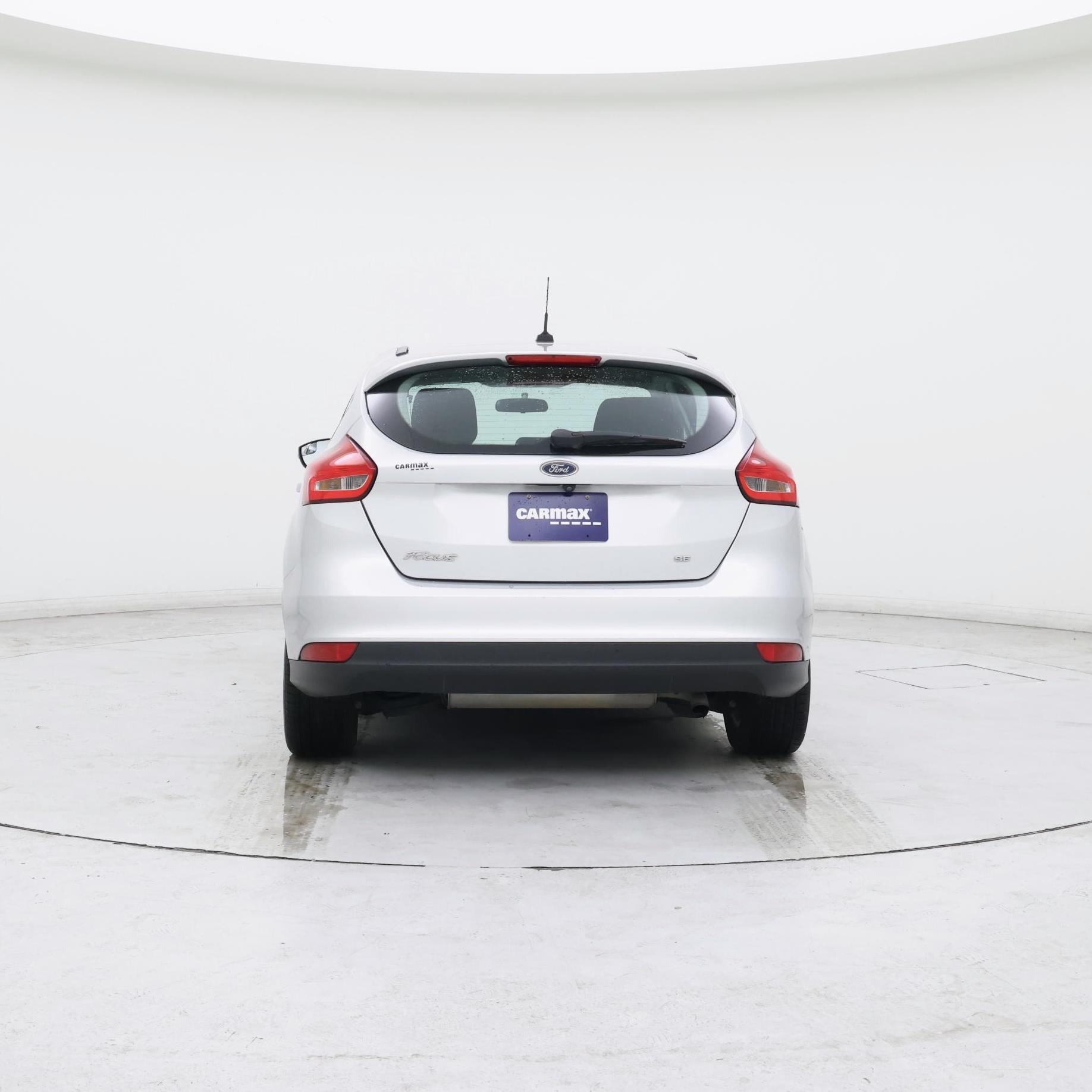 Thumbnail: 2017 Ford Focus - 6