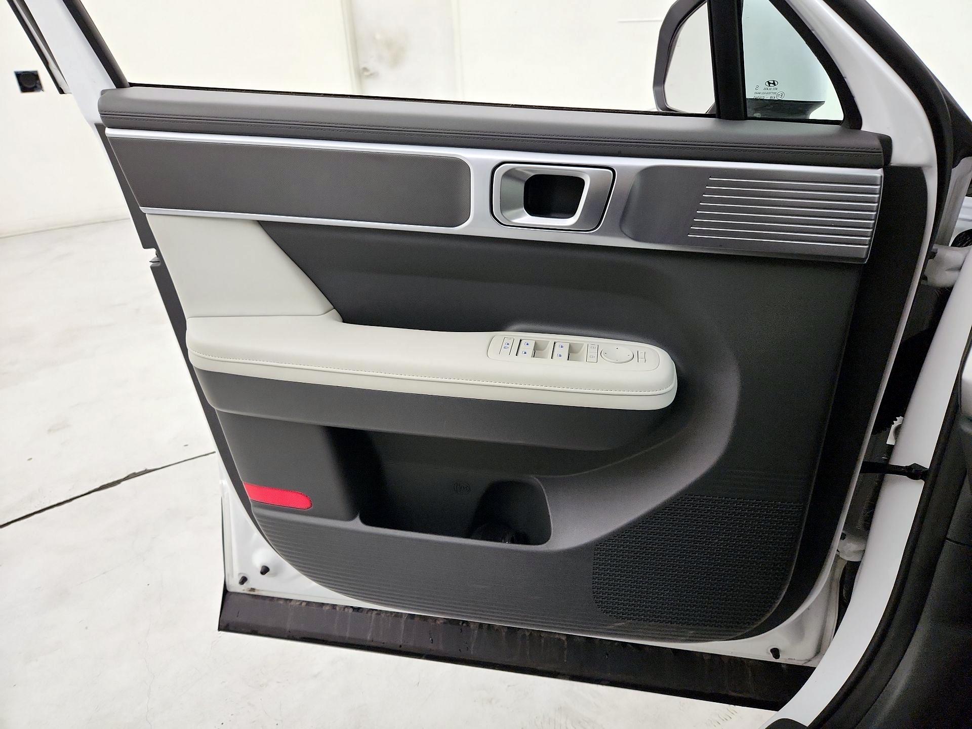 Thumbnail: 2025 Hyundai Santa Fe - 12