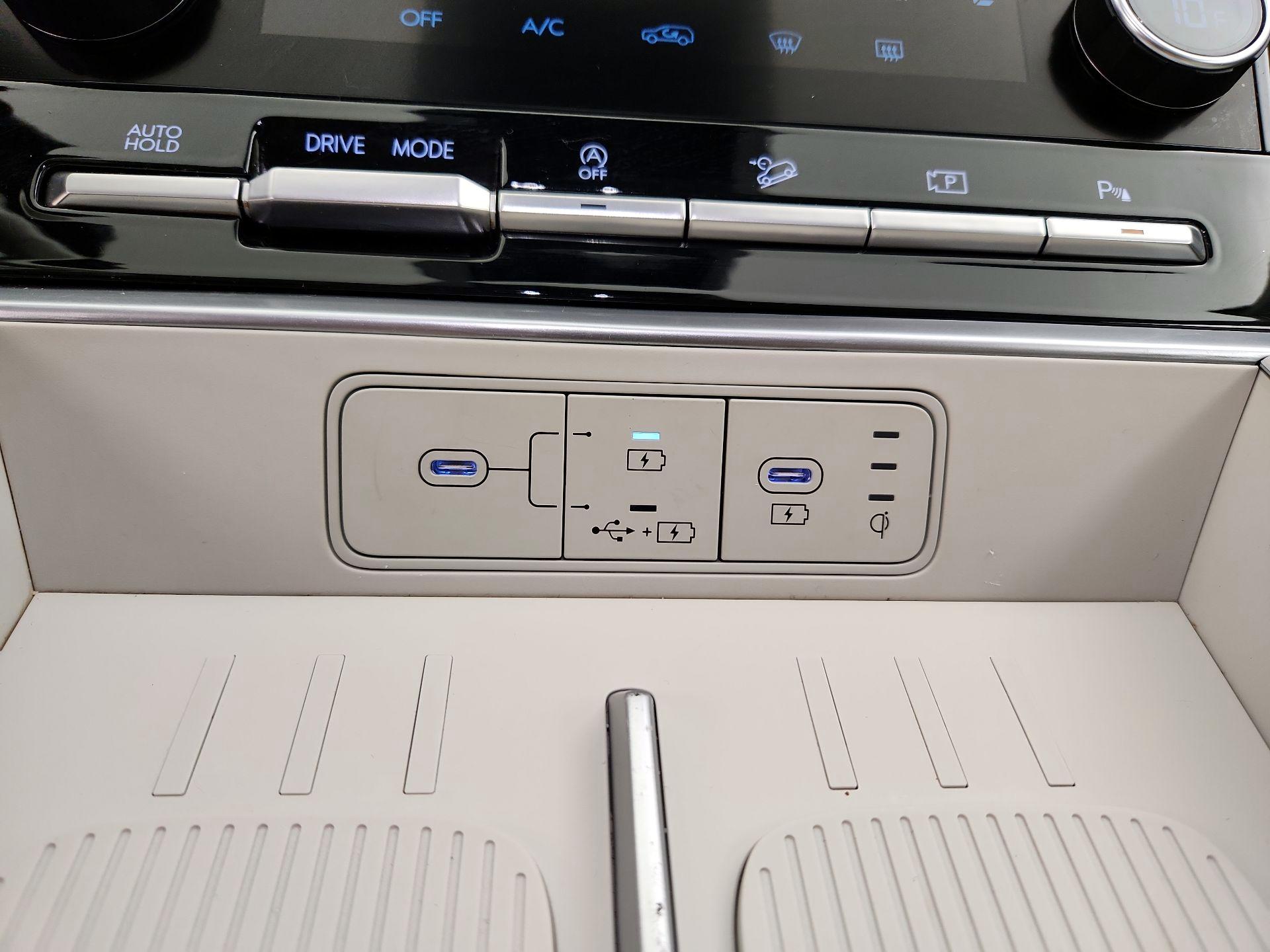 Thumbnail: 2025 Hyundai Santa Fe - 18