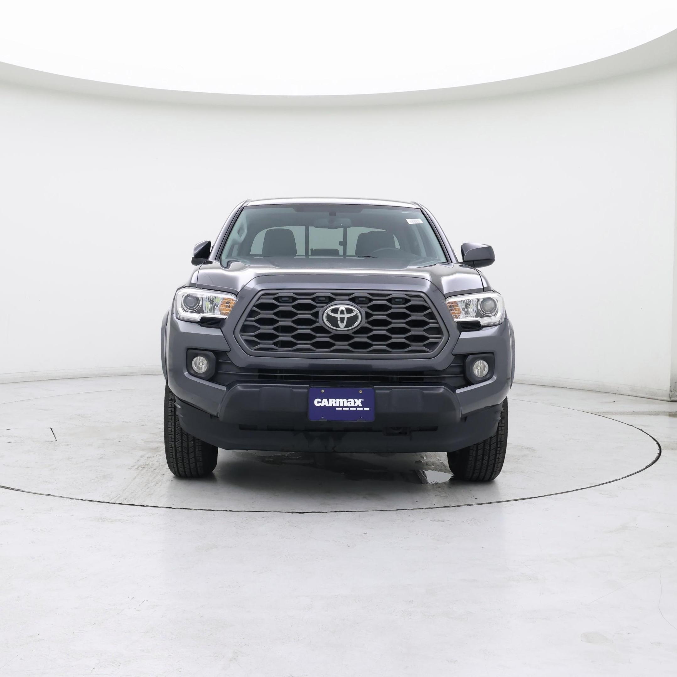 Thumbnail: 2017 Toyota Tacoma - 5