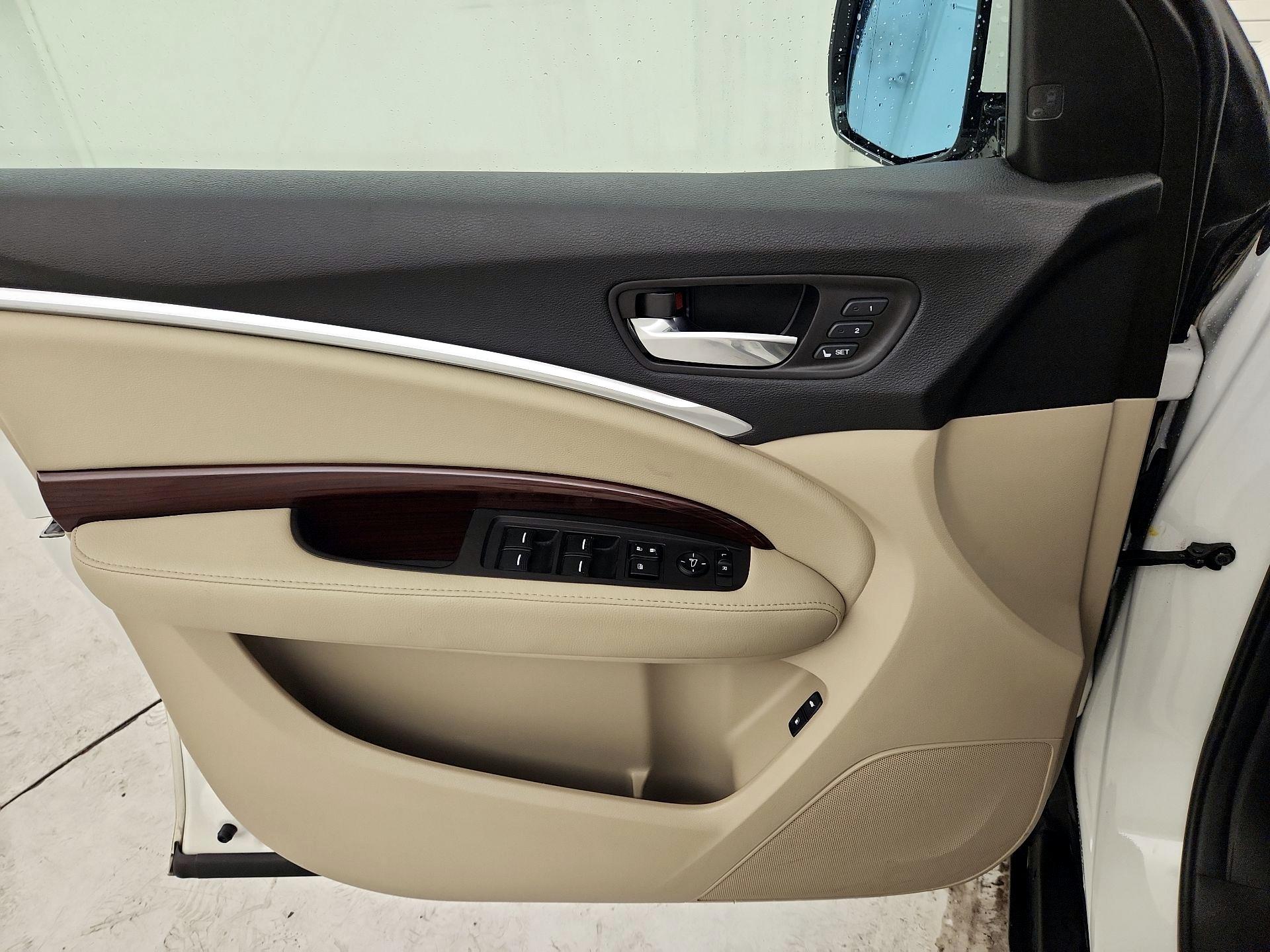 Thumbnail: 2016 Acura MDX - 12